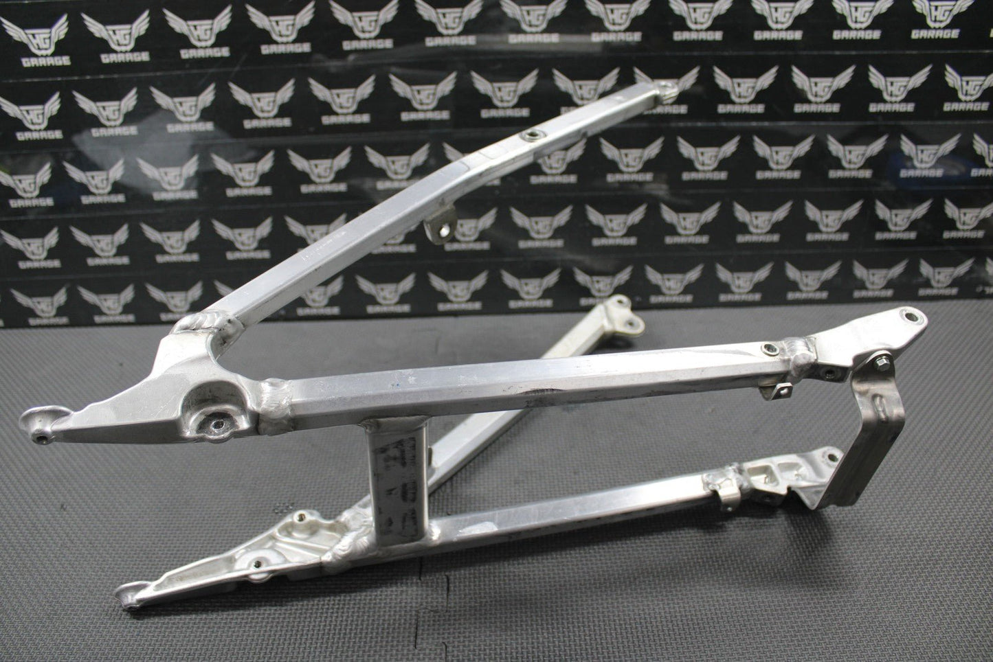 2019 SUZUKI 19 - 25 RMZ250 RMZ450 OEM REAR BACK SUB FRAME SUBFRAME SEAT RAIL GOOD! - hggarage