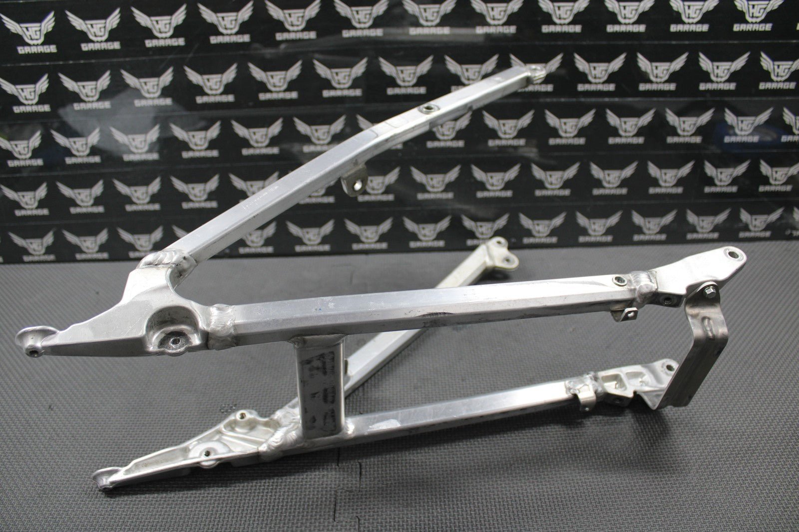 2019 SUZUKI 19 - 25 RMZ250 RMZ450 OEM REAR BACK SUB FRAME SUBFRAME SEAT RAIL GOOD! - hggarage