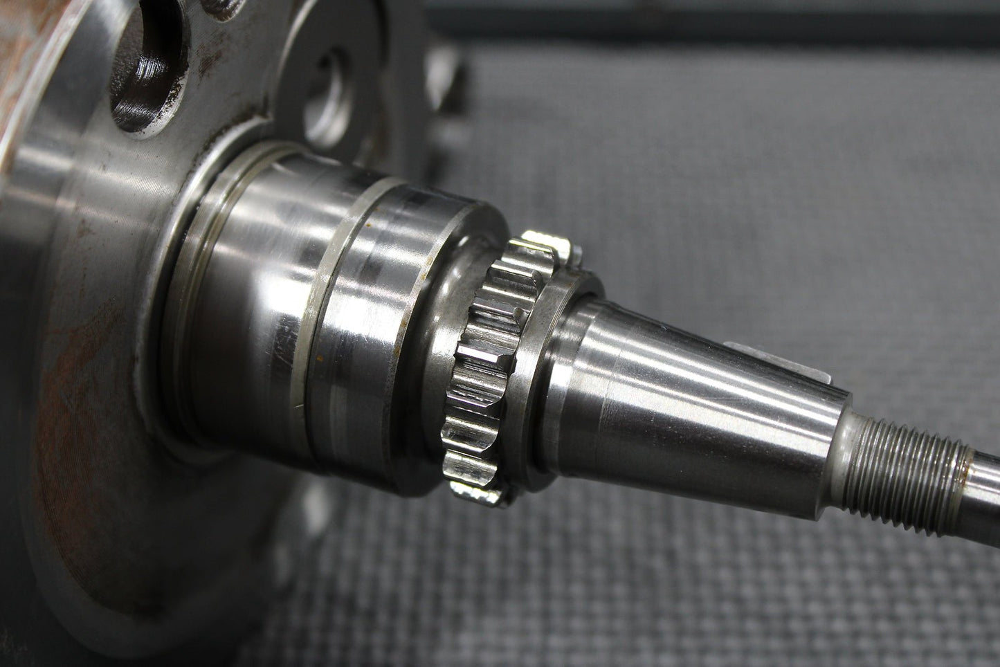 2003 Honda CRF450R Pro - X Engine Motor Crankshaft Crank Shaft 13000 - Men - 850 - hggarage