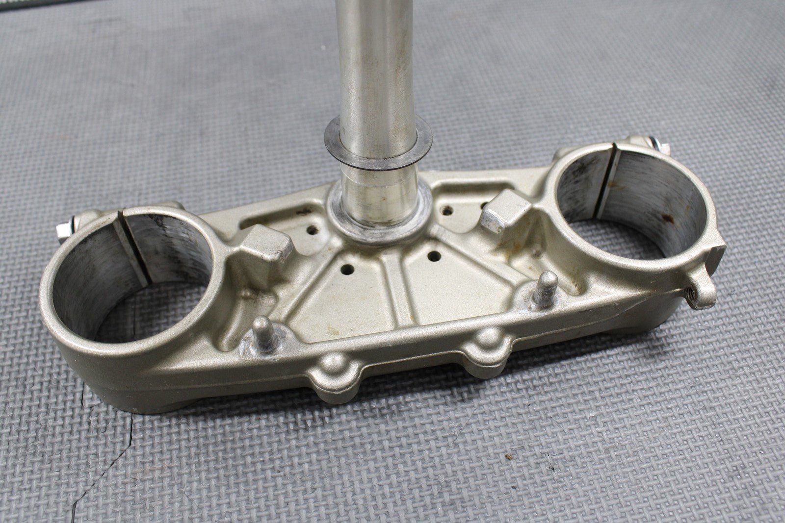 2009 YAMAHA YZ450F OEM FRONT FORKS LOWER UPPER TRIPLE TREE STEM BAR CLAMP STEM - hggarage
