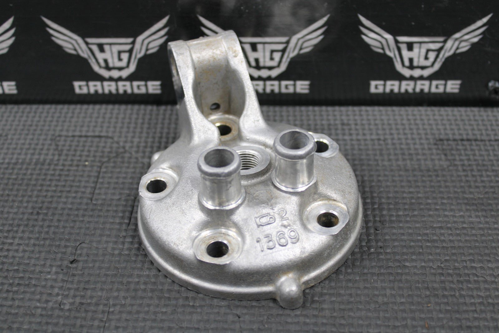 1992 KAWASAKI KX125 OEM ENGINE MOTOR CYLINDER HEAD COVER DOME 11001 - 1369 NICE! - hggarage
