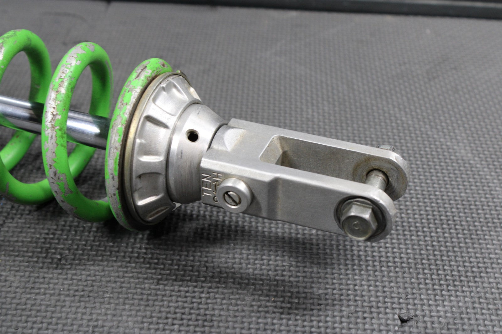 47569692