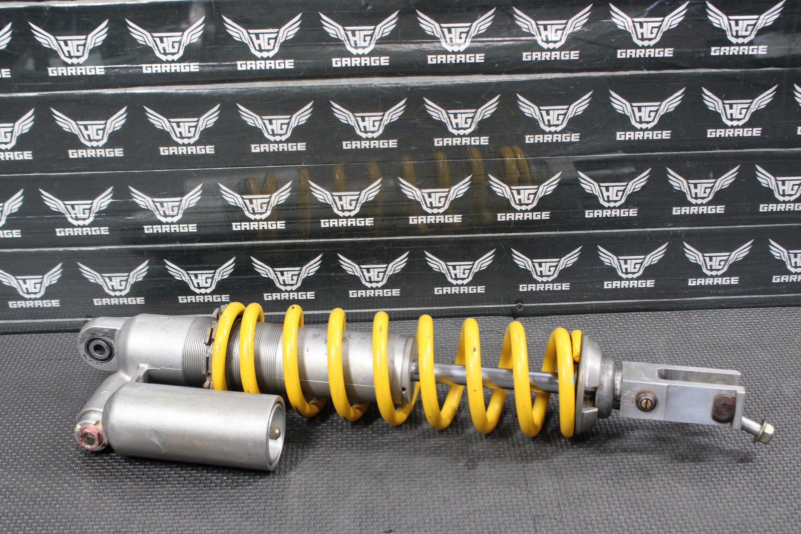 1998 HONDA CR125R OEM 98 - 99 REAR BACK SHOCK ABSORBER SUSPENSION 52400 - KZ4 - A71 - hggarage