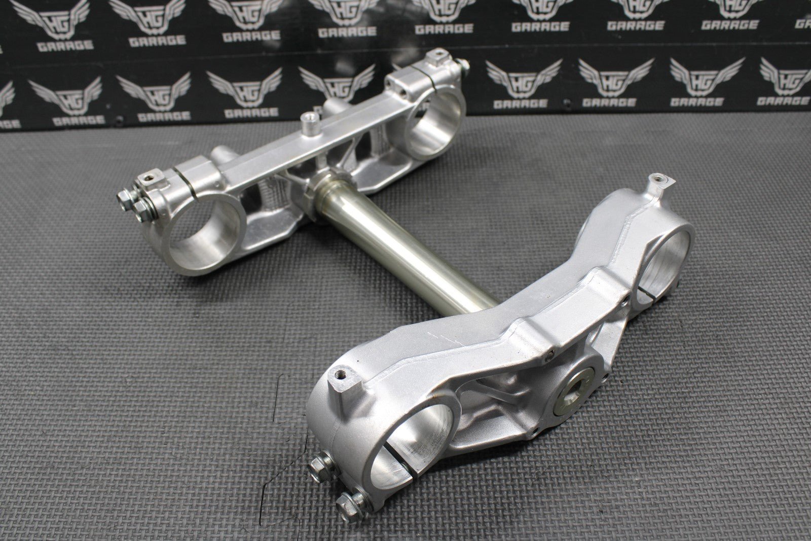 1998 SUZUKI 97 - 98 RM125 RM250 OEM FRONT FORKS LOWER UPPER TRIPLE TREE STEM CLAMP - hggarage