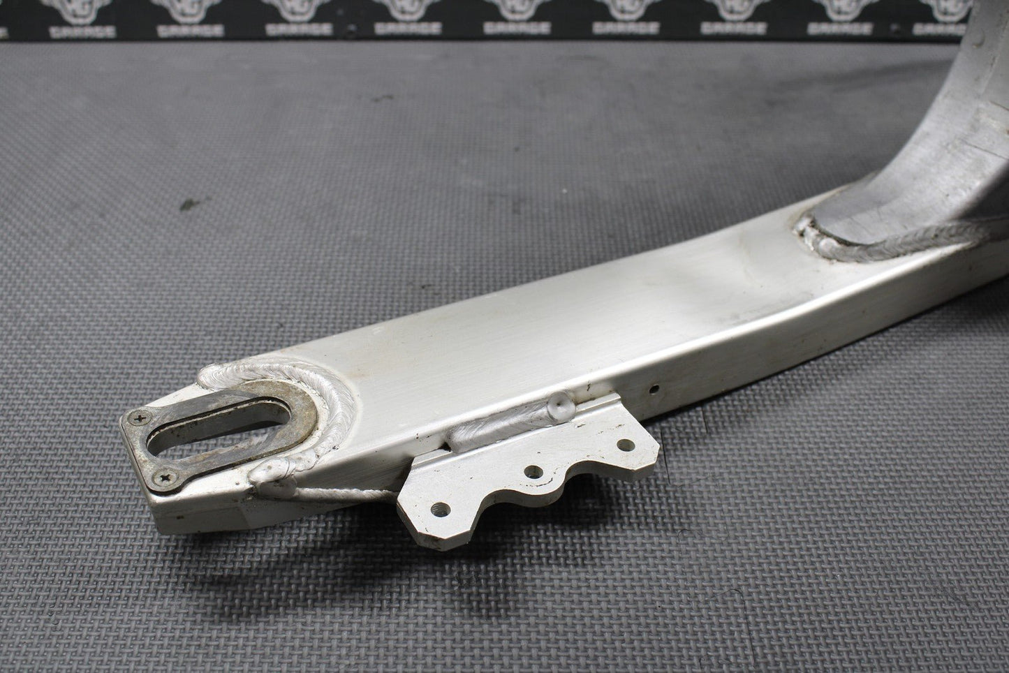 1998 SUZUKI RM125 RM250 MODEL W OEM SWINGARM SWING ARM SUSPENSION 61000 - 37E00 - hggarage