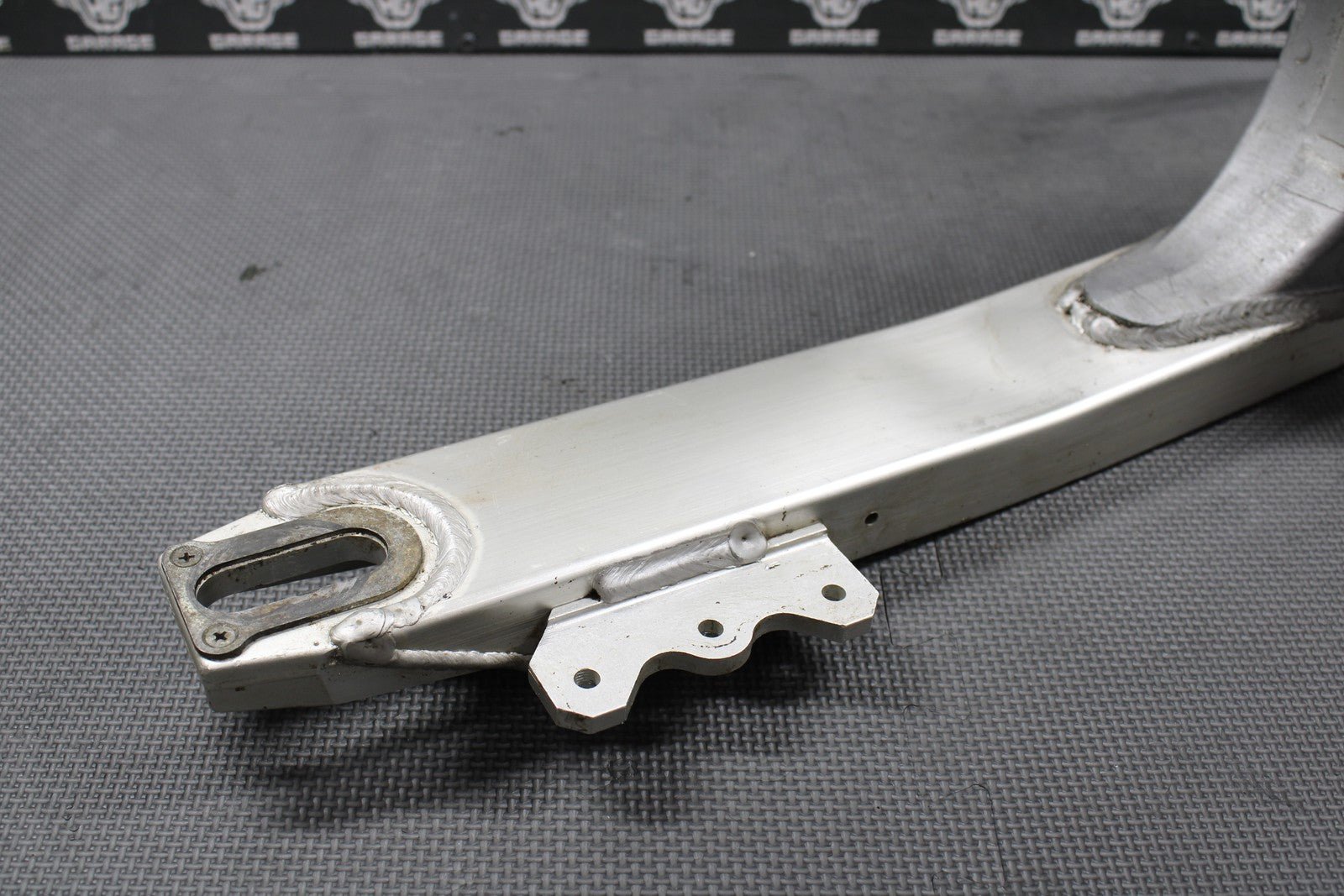 1998 SUZUKI RM125 RM250 MODEL W OEM SWINGARM SWING ARM SUSPENSION 61000 - 37E00 - hggarage