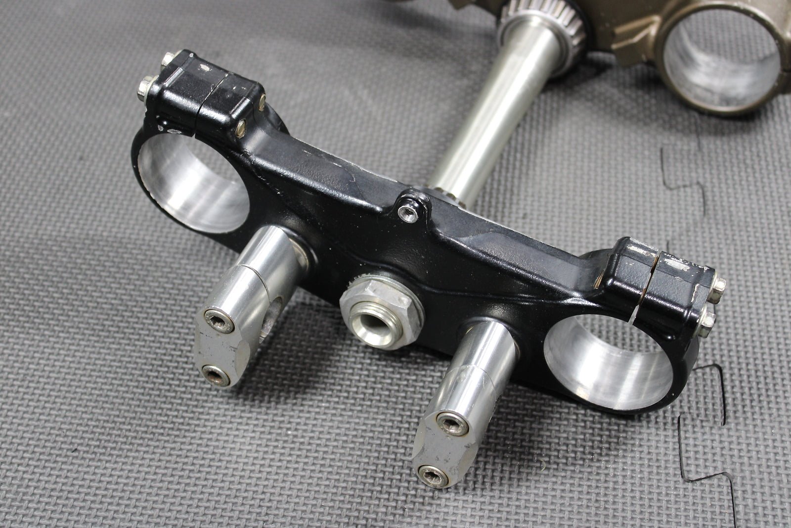 2006 Kawasaki KX450F OEM Front Forks Lower Upper Triple Tree Stem Clamp - hggarage