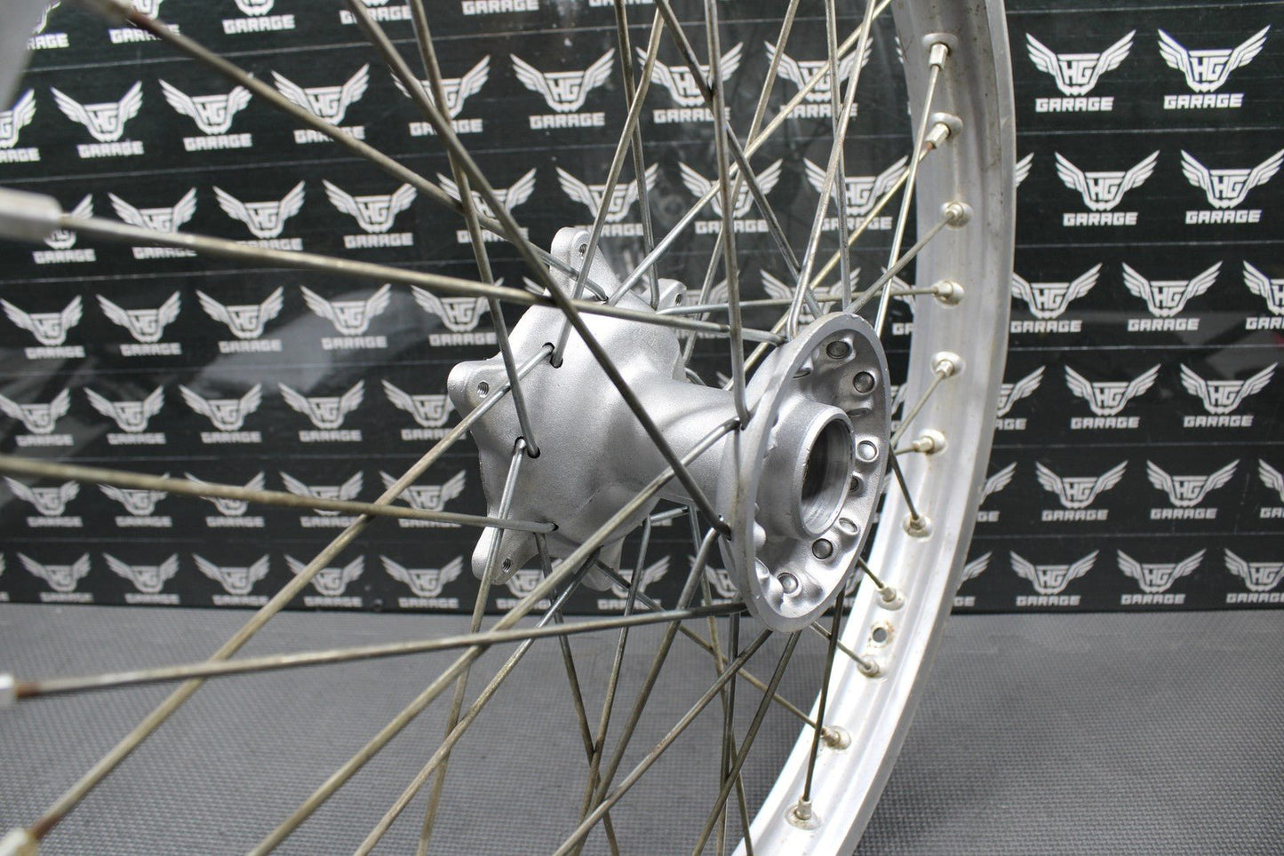1999 SUZUKI 97 - 00 RM125 RM250 OEM 21" FRONT WHEEL RIM HUB 54111 - 36E10 55311 - 36E0 - hggarage