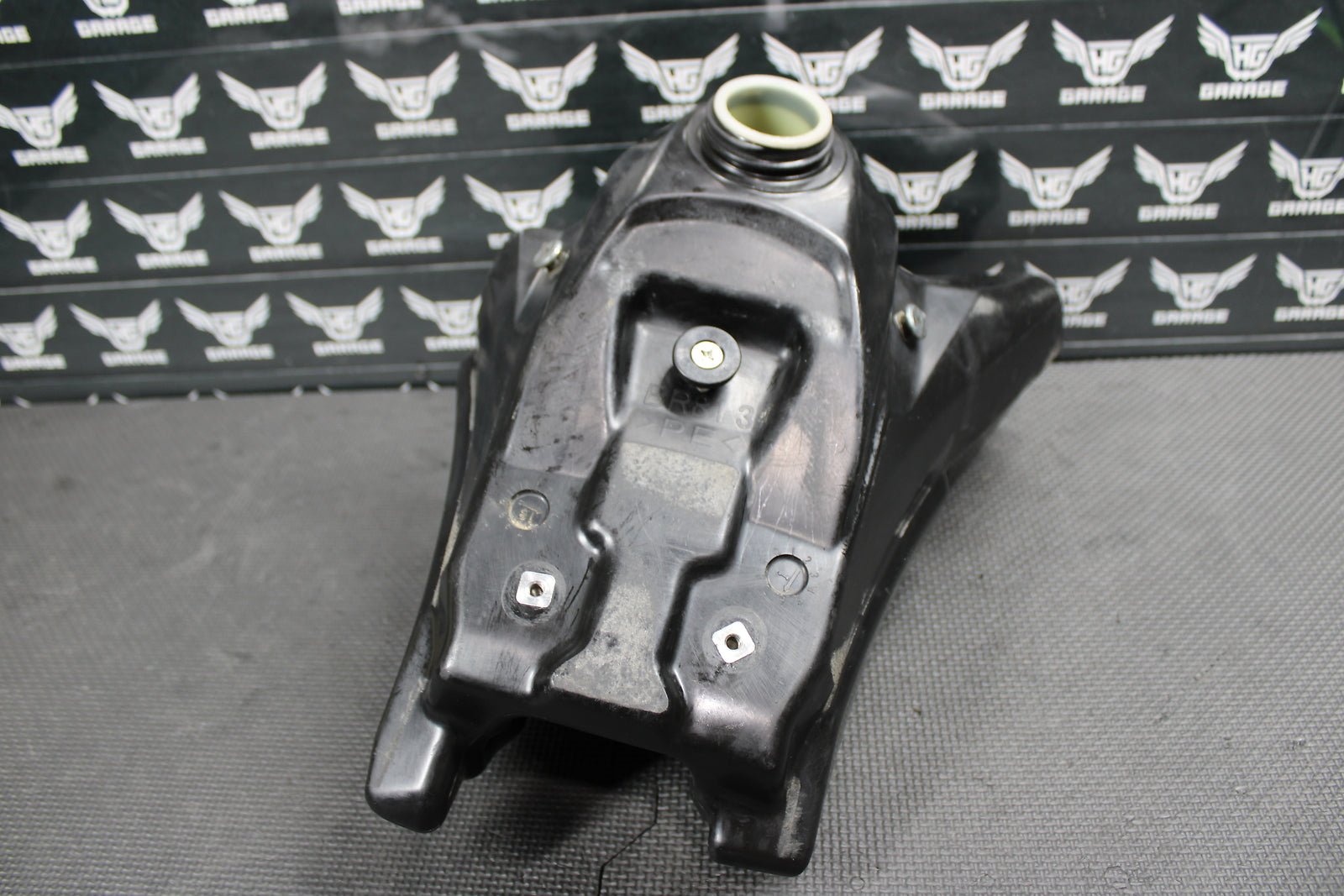 2018 Yamaha YZ65 OEM Gas Fuel Tank Cell Petrol Reservoir BR8 - 24110 - 00 - 00 - hggarage