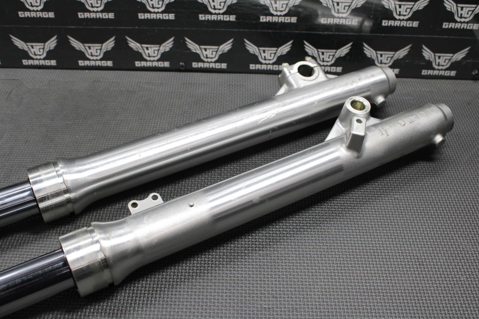 2002 95 - 02 HONDA XR200R OEM RIGHT LEFT FRONT SUSPENSION FORKS SHOCKS DAMPERS - hggarage