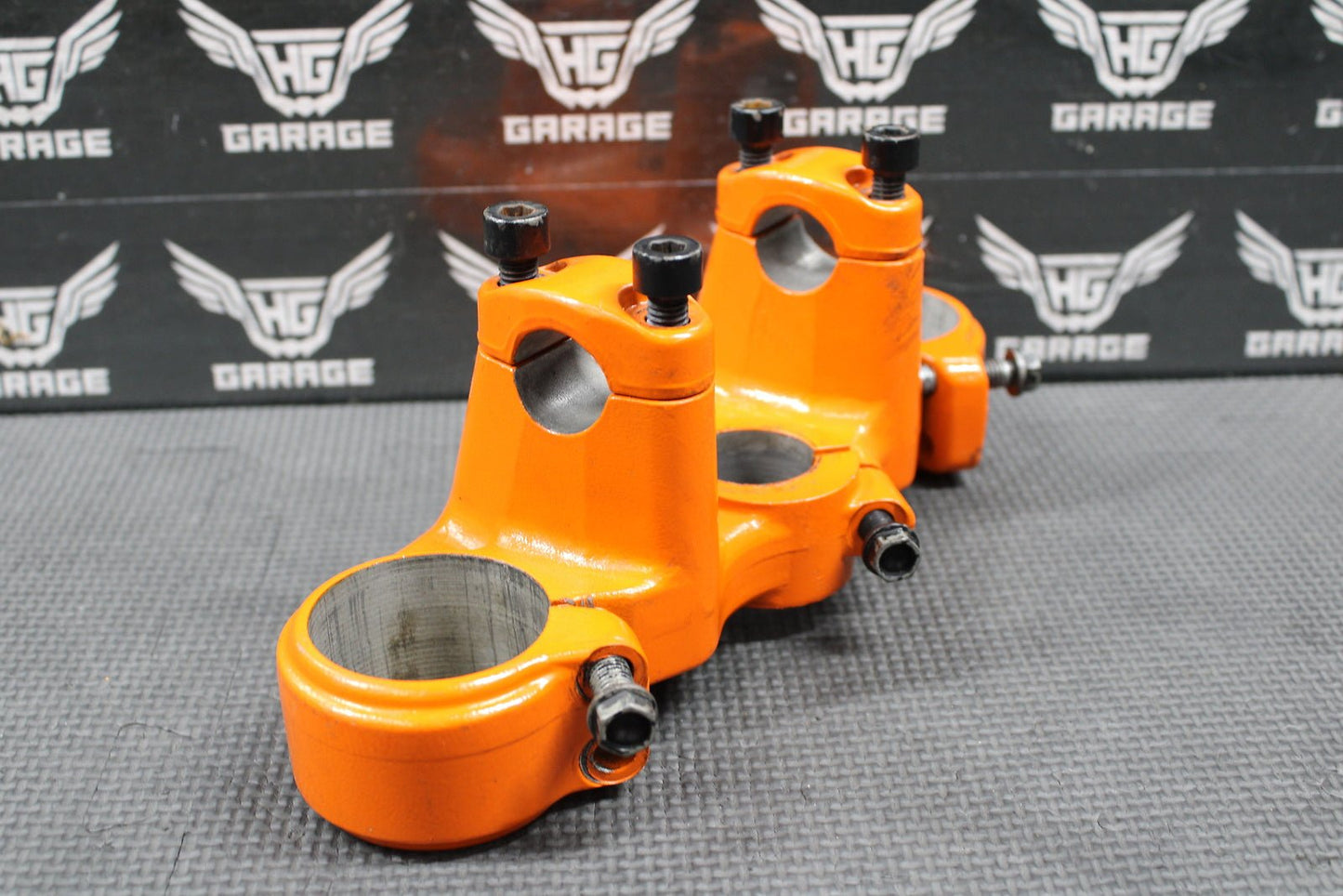 1994 1995 TM 125 250 300 OEM FORKS UPPER TRIPLE TREE BAR CLAMP 54601034100 - hggarage