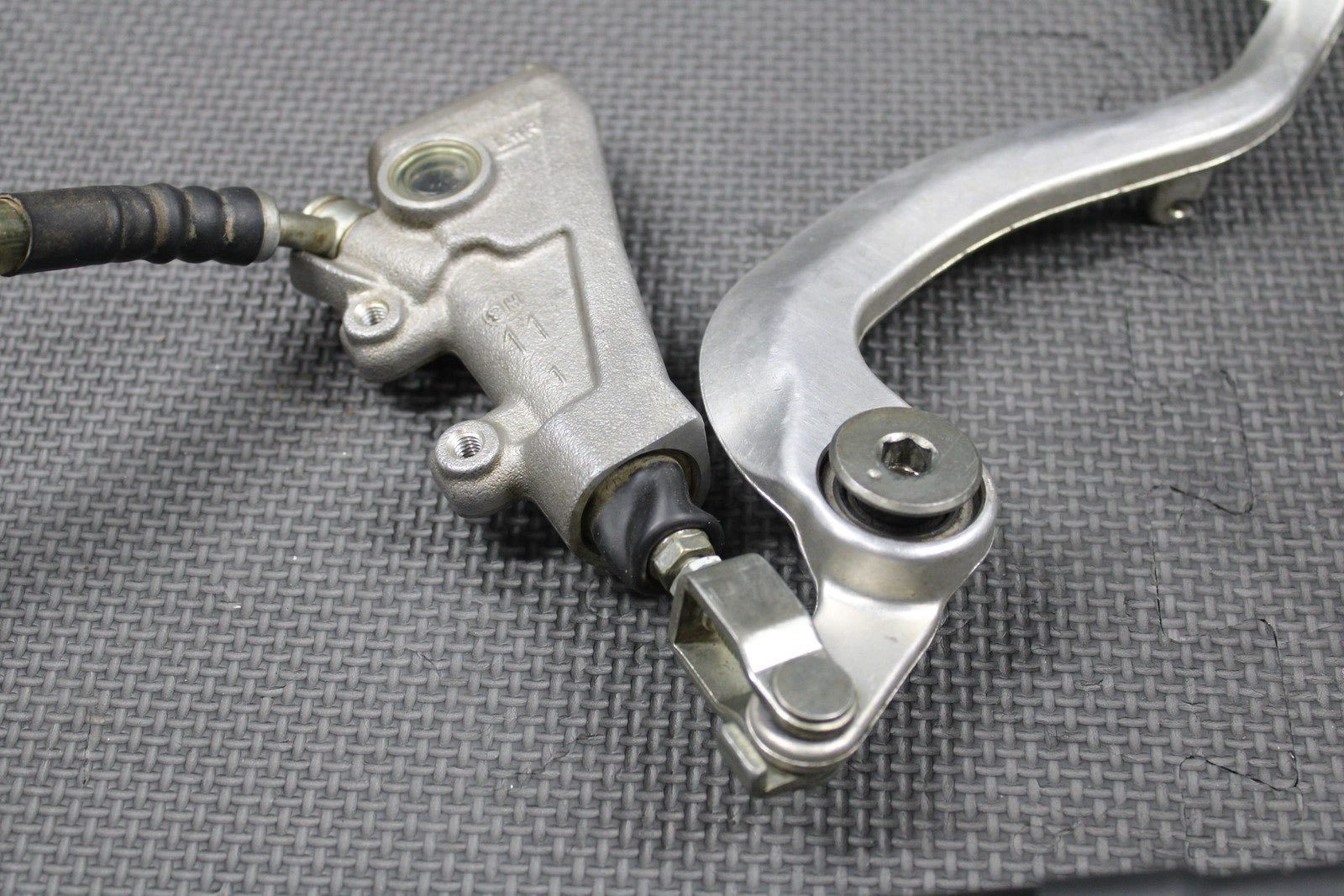 2020 SUZUKI RMZ250 OEM NISSIN REAR BACK BRAKE CALIPER MASTER CYLINDER LEVER GOOD - hggarage