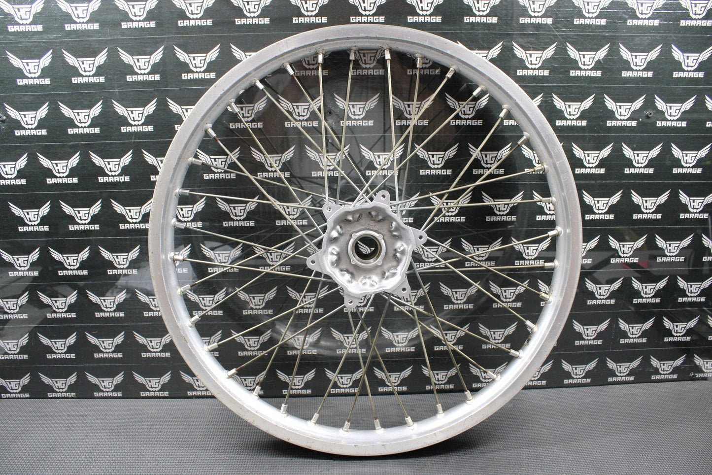 1999 SUZUKI 97 - 00 RM125 RM250 OEM 21" FRONT WHEEL RIM HUB 54111 - 36E10 55311 - 36E0 - hggarage