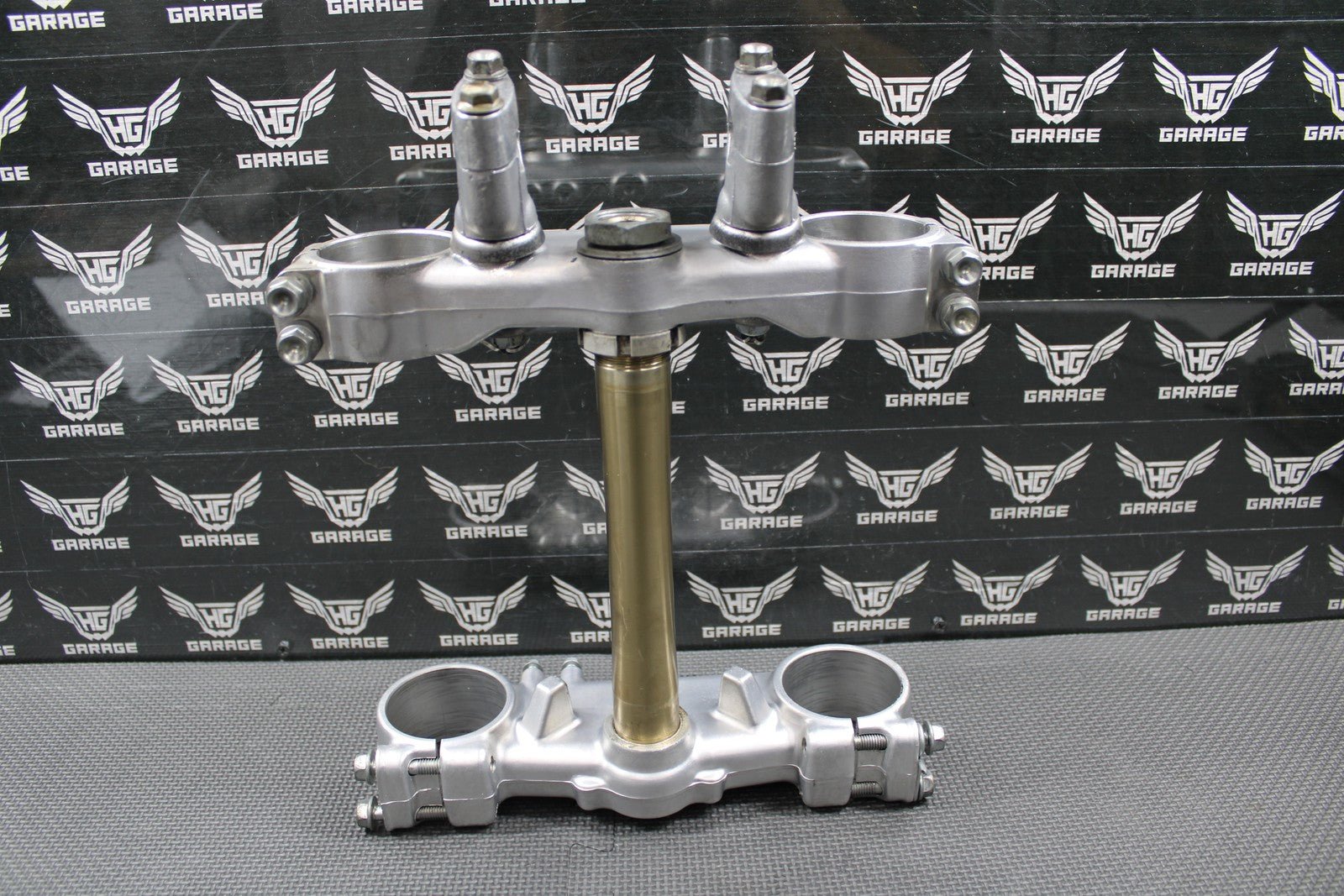 1995 93 - 95 SUZUKI RMX250 OEM FRONT FORKS LOWER UPPER TRIPLE TREE STEM CLAMP NICE - hggarage