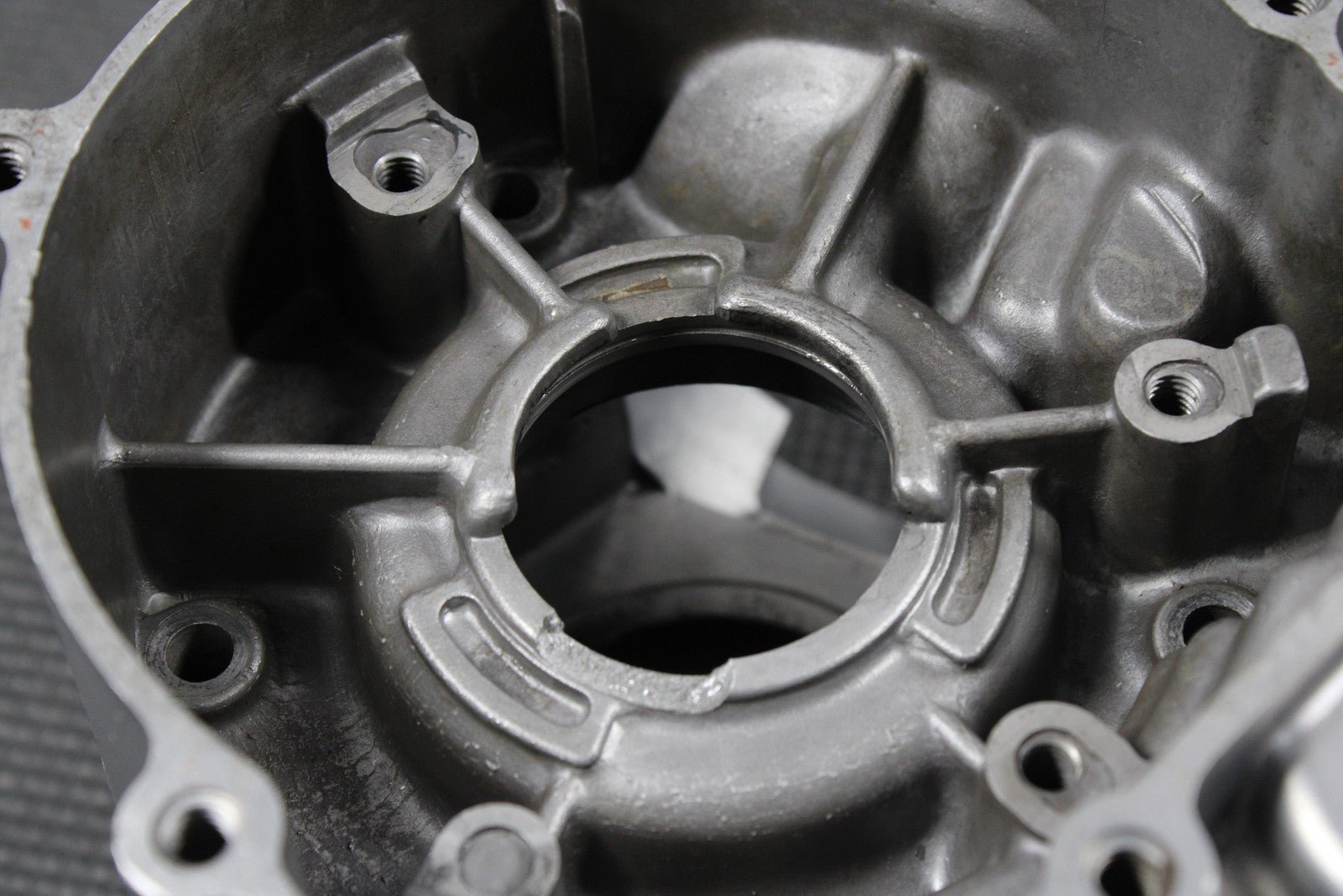 2014 KAWASAKI 08 - 22 KX100 KX85 OEM LEFT RIGHT ENGINE CRANKCASE CASES BLOCK SET - hggarage
