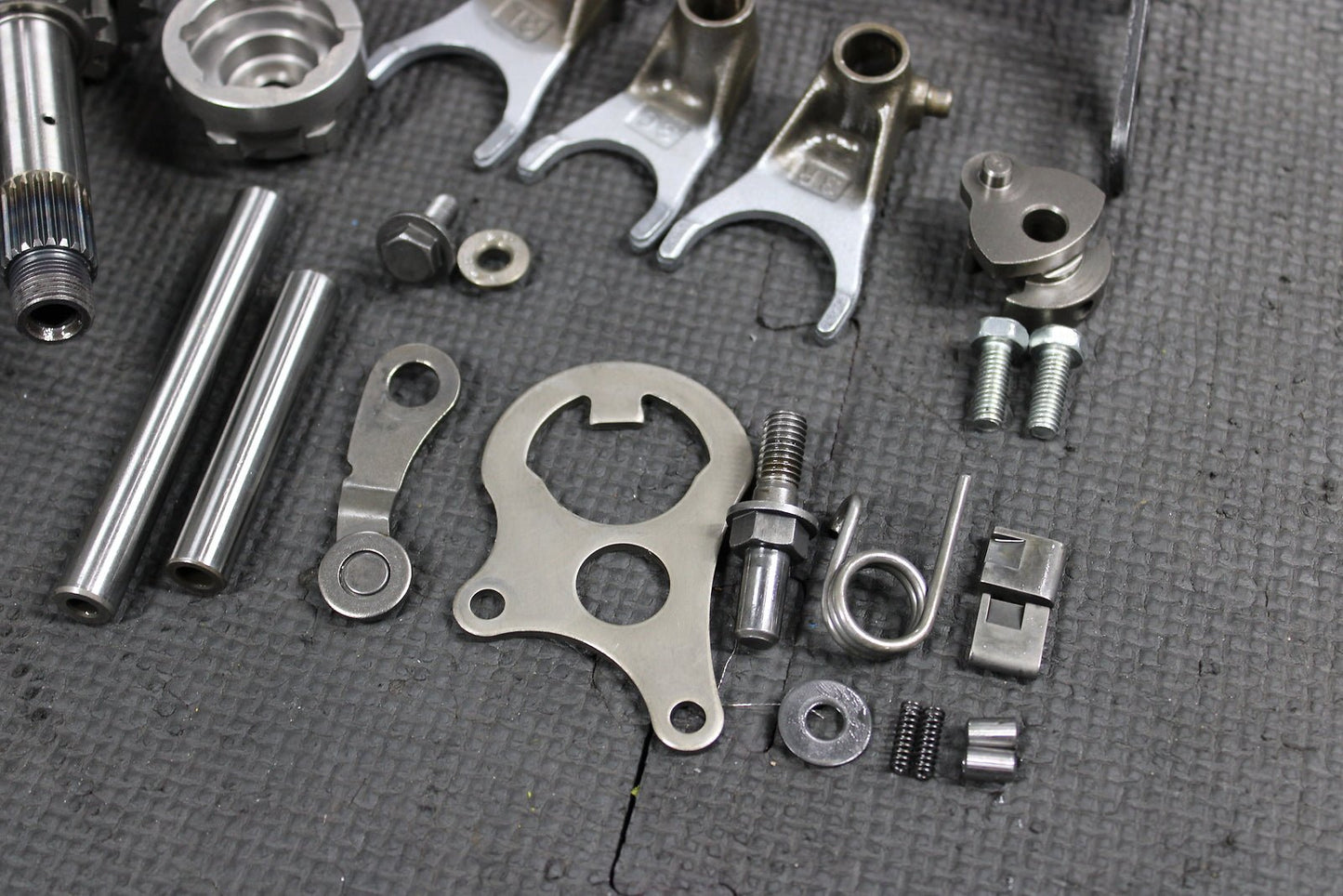 2008 HONDA CRF150RB EXPERT OEM ENGINE TRANSMISSION GEARS SHIFT DOG FORKS ASSEMBL - hggarage
