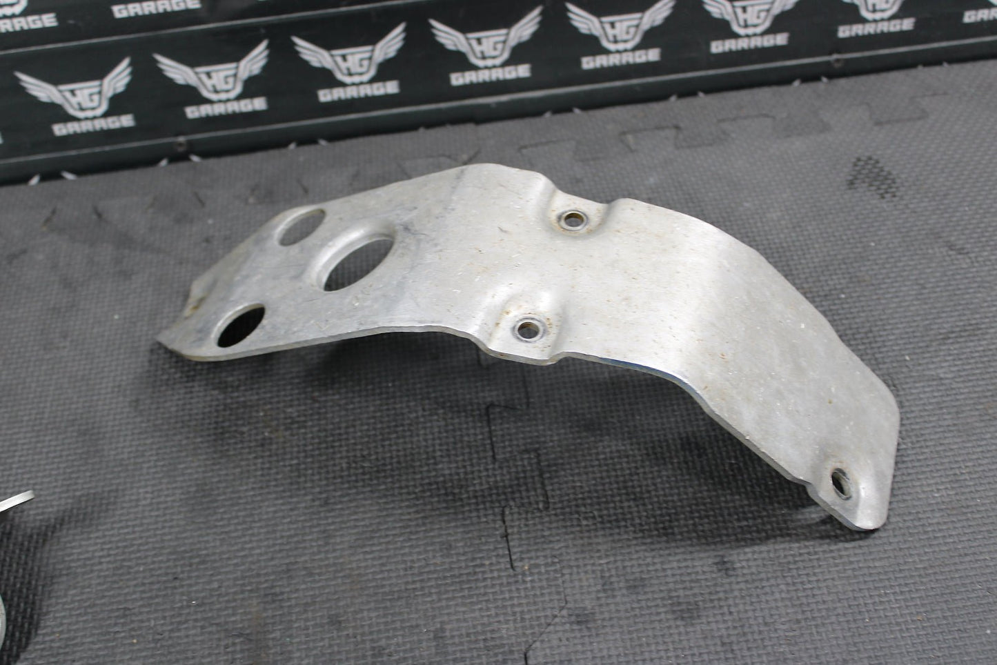 2000 YAMAHA WR400F WR426F YZ400 YZ400F YZ426F OEM LOWER BOTTOM SKID PLATE GUARD - hggarage