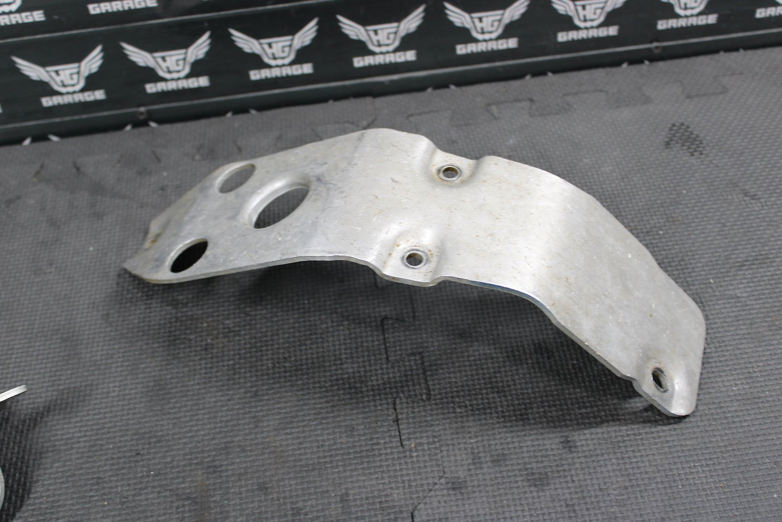 2000 YAMAHA WR400F WR426F YZ400 YZ400F YZ426F OEM LOWER BOTTOM SKID PLATE GUARD - hggarage