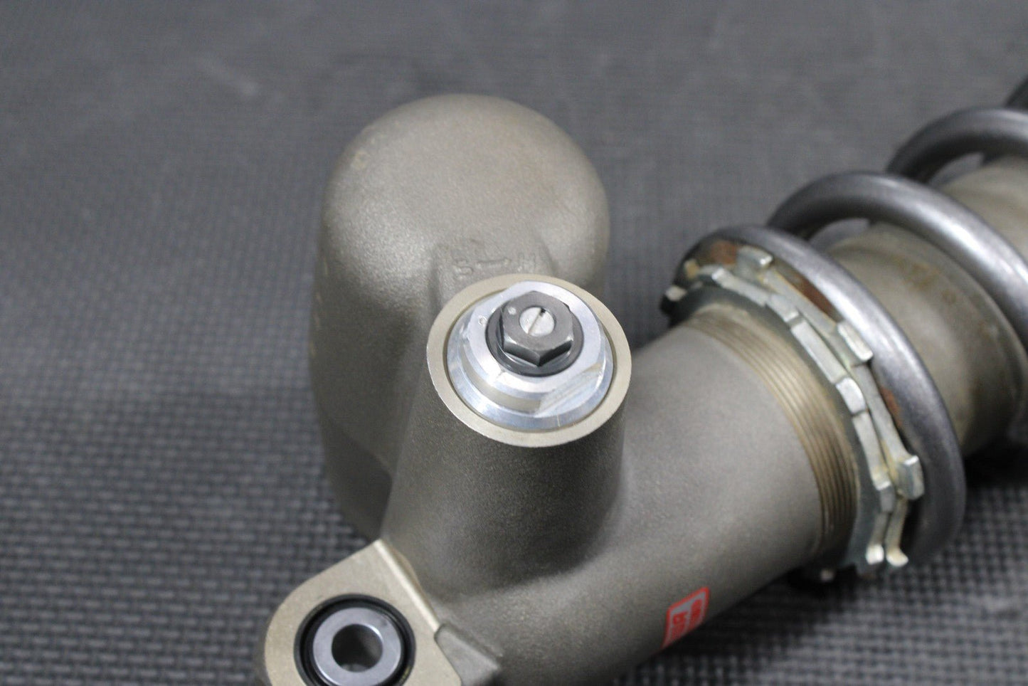 2018 HONDA CRF250R OEM REAR BACK SHOCK ABSORBER SUSPENSION 52400 - K95 - A21 GOOD - hggarage