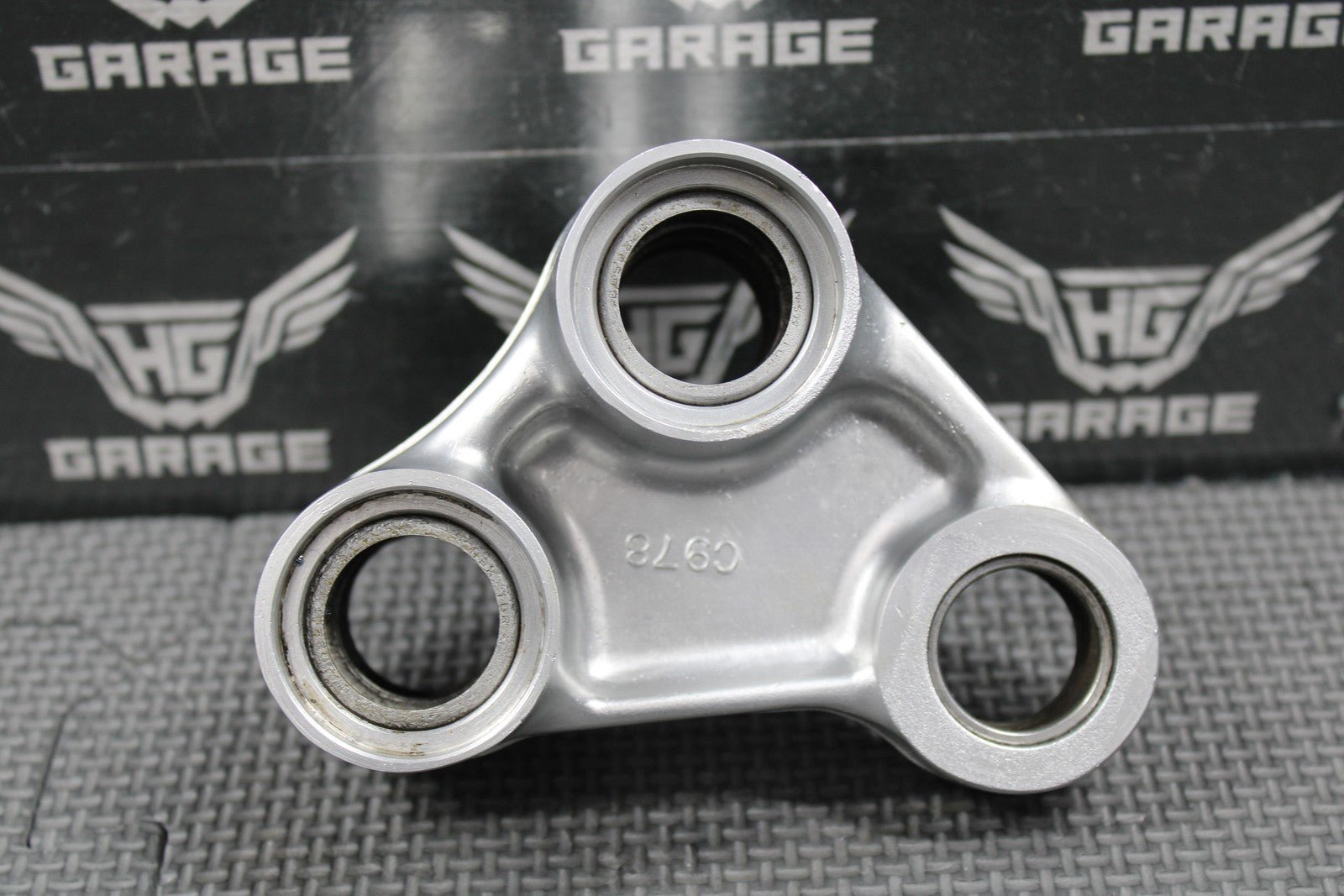 1997 HONDA CR250R OEM REAR SHOCK LINKAGE CUSHION ARM SET S52465 - KZ3 - B00 NICE! - hggarage