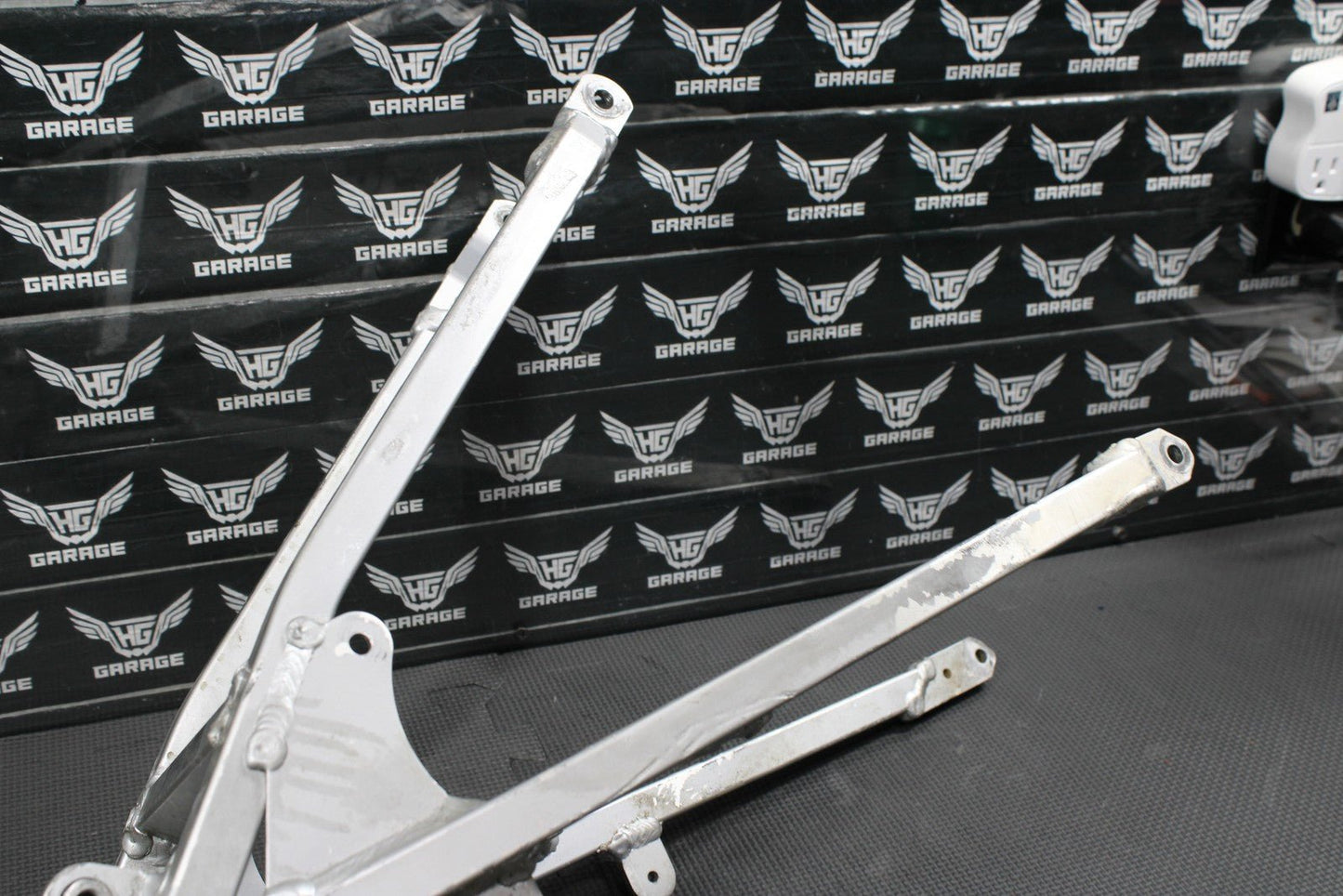 2000 SUZUKI RM125 RM250 OEM REAR BACK SUB FRAME SUBFRAME SUPPORT 41200 - 36E00 - hggarage