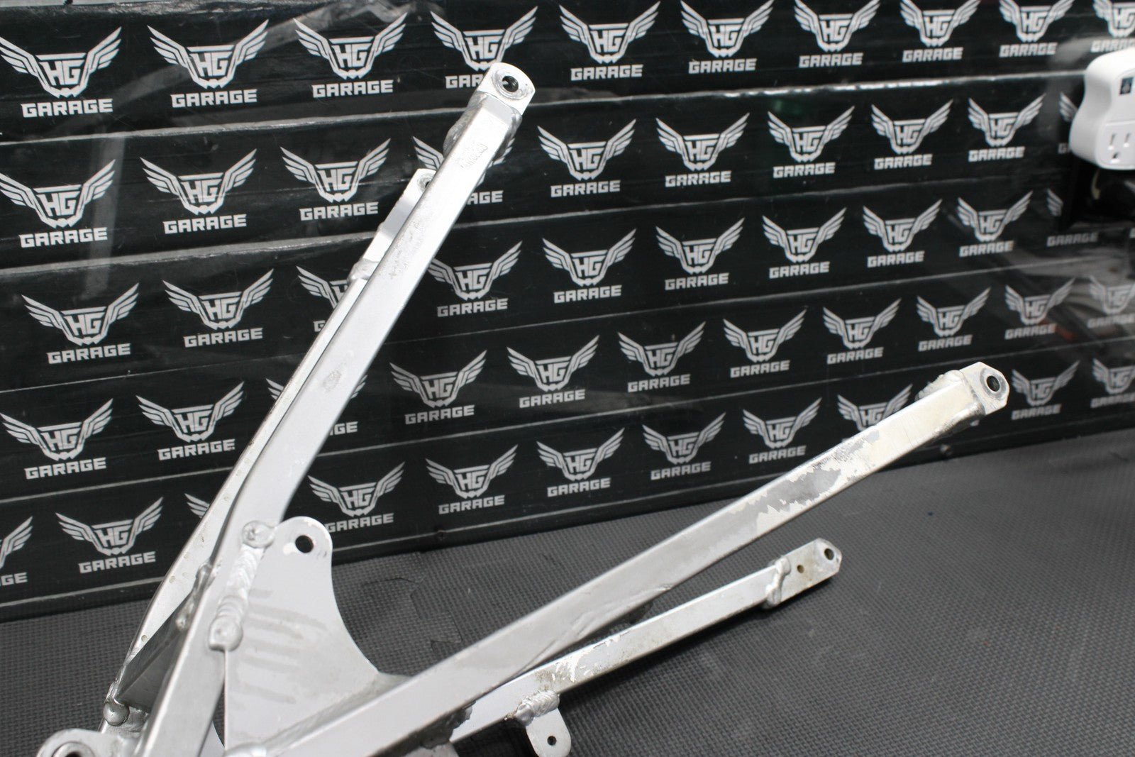 2000 SUZUKI RM125 RM250 OEM REAR BACK SUB FRAME SUBFRAME SUPPORT 41200 - 36E00 - hggarage