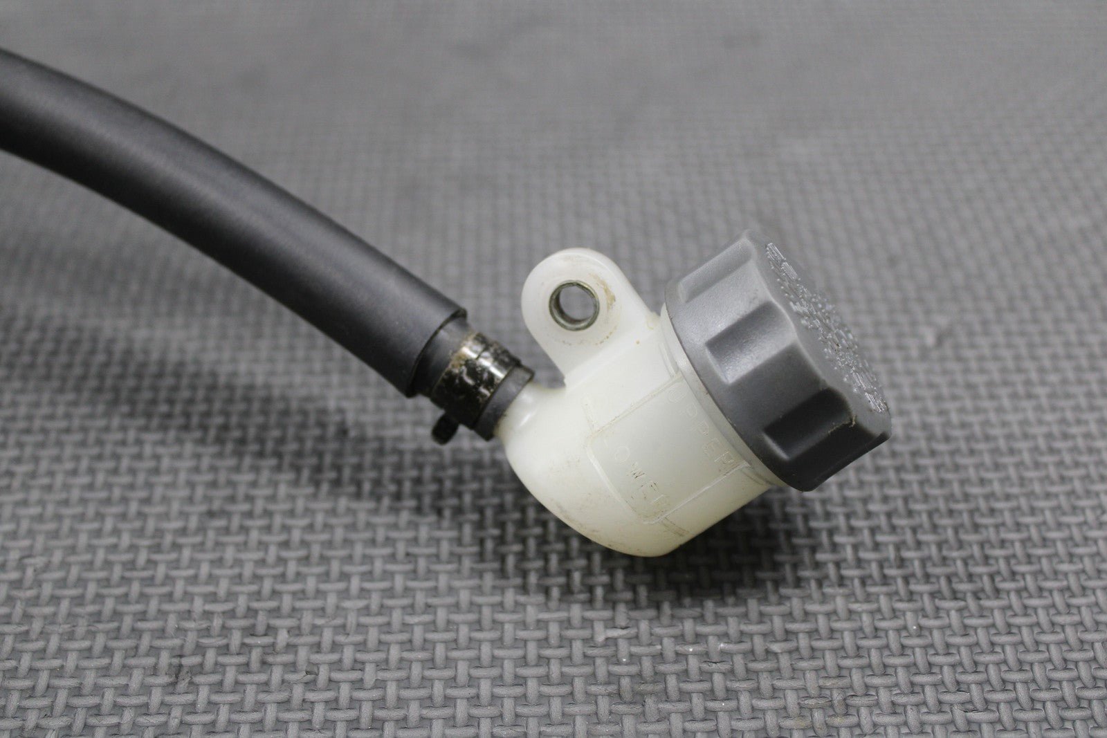 1997 HONDA 97 - 01 CR250R OEM REAR BACK BRAKE MASTER CYLINDER 43510 - KZ3 - B01 NICE! - hggarage