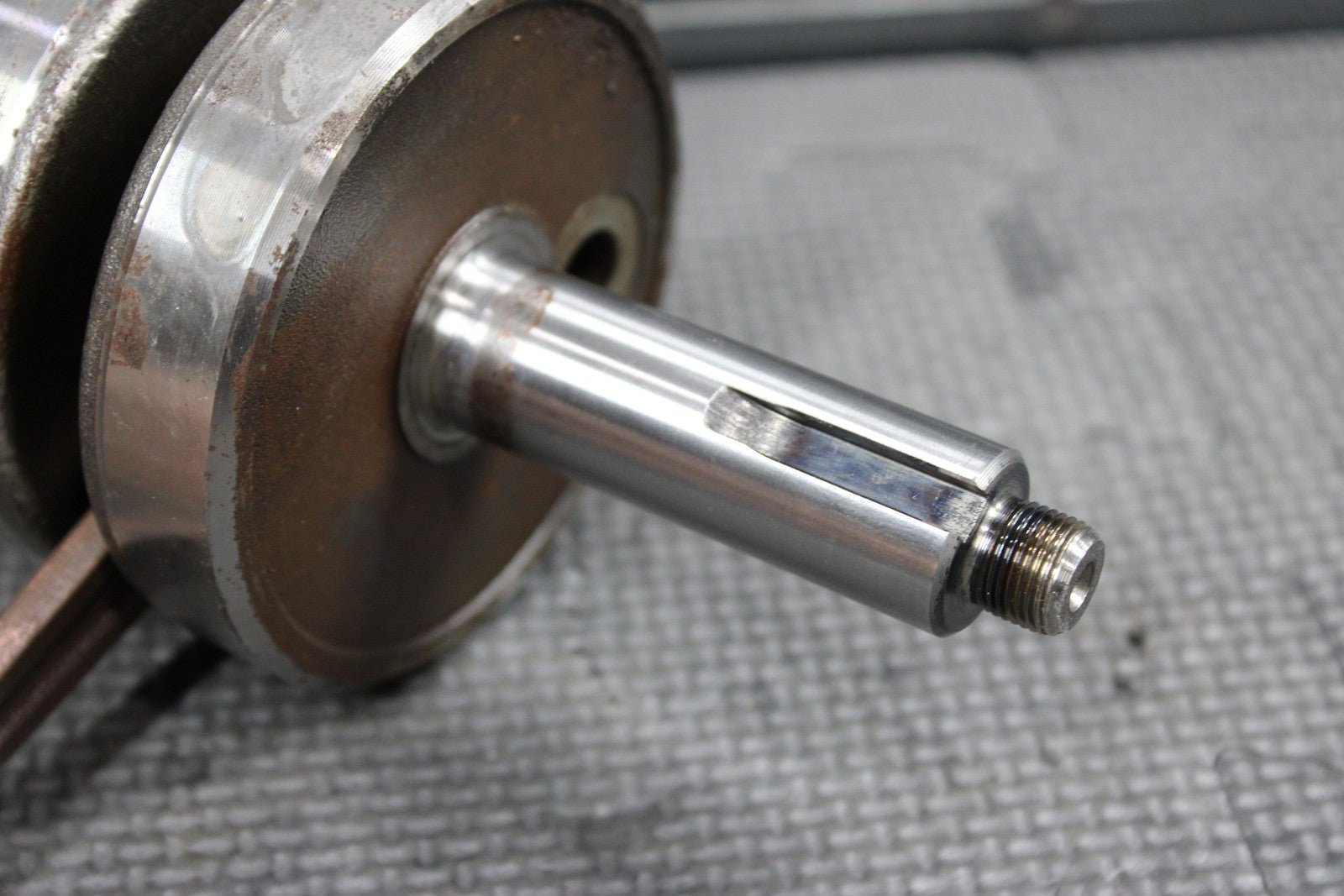 1997 YAMAHA RT100 OEM ENGINE MOTOR CRANKSHAFT CRANK SHAFT READ DESC! - hggarage