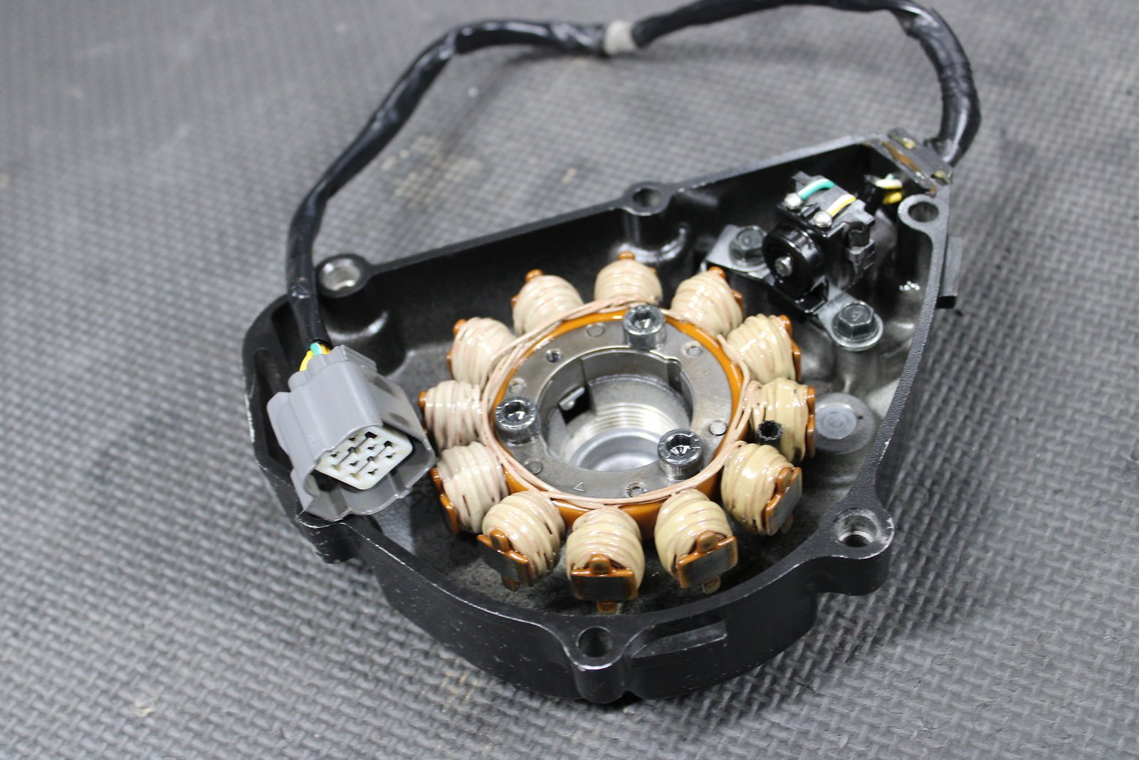 2012 KAWASAKI KX250F OEM STATOR MAGNETO GENERATOR ALTERNATOR ASSEMBLY - hggarage