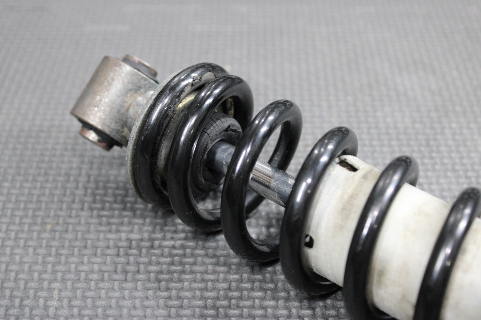 1985 YAMAHA PW80 OEM REAR BACK SHOCK ABSORBER SUSPENSION - hggarage