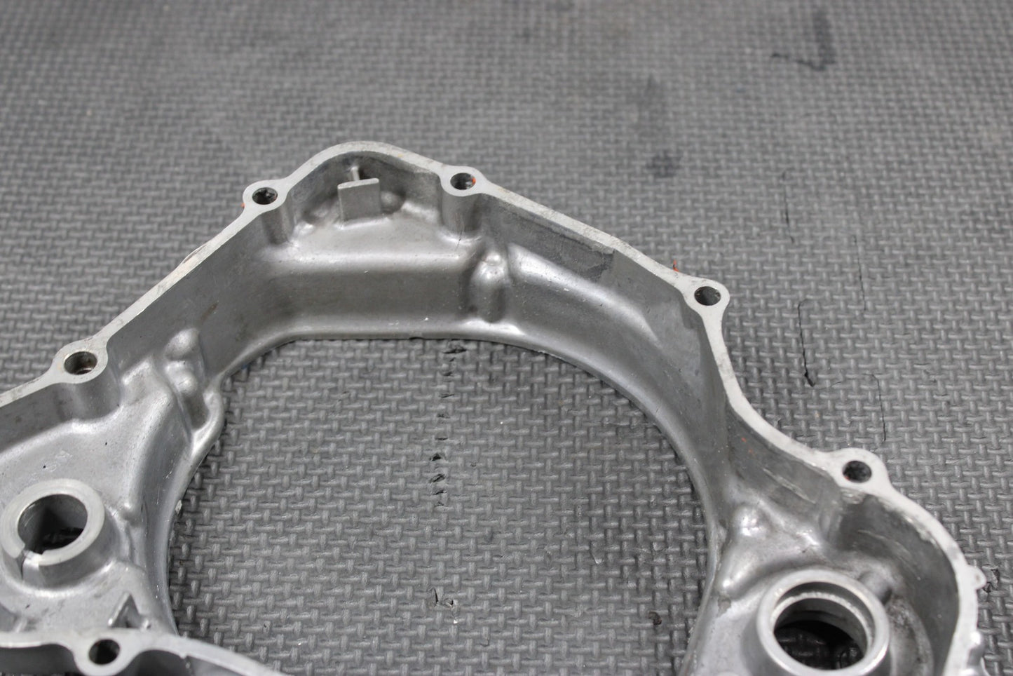 1998 HONDA CR125R 97 - 98 OEM RIGHT SIDE ENGINE INNER CLUTCH COVER 11340 - KZ4 - B00 - hggarage
