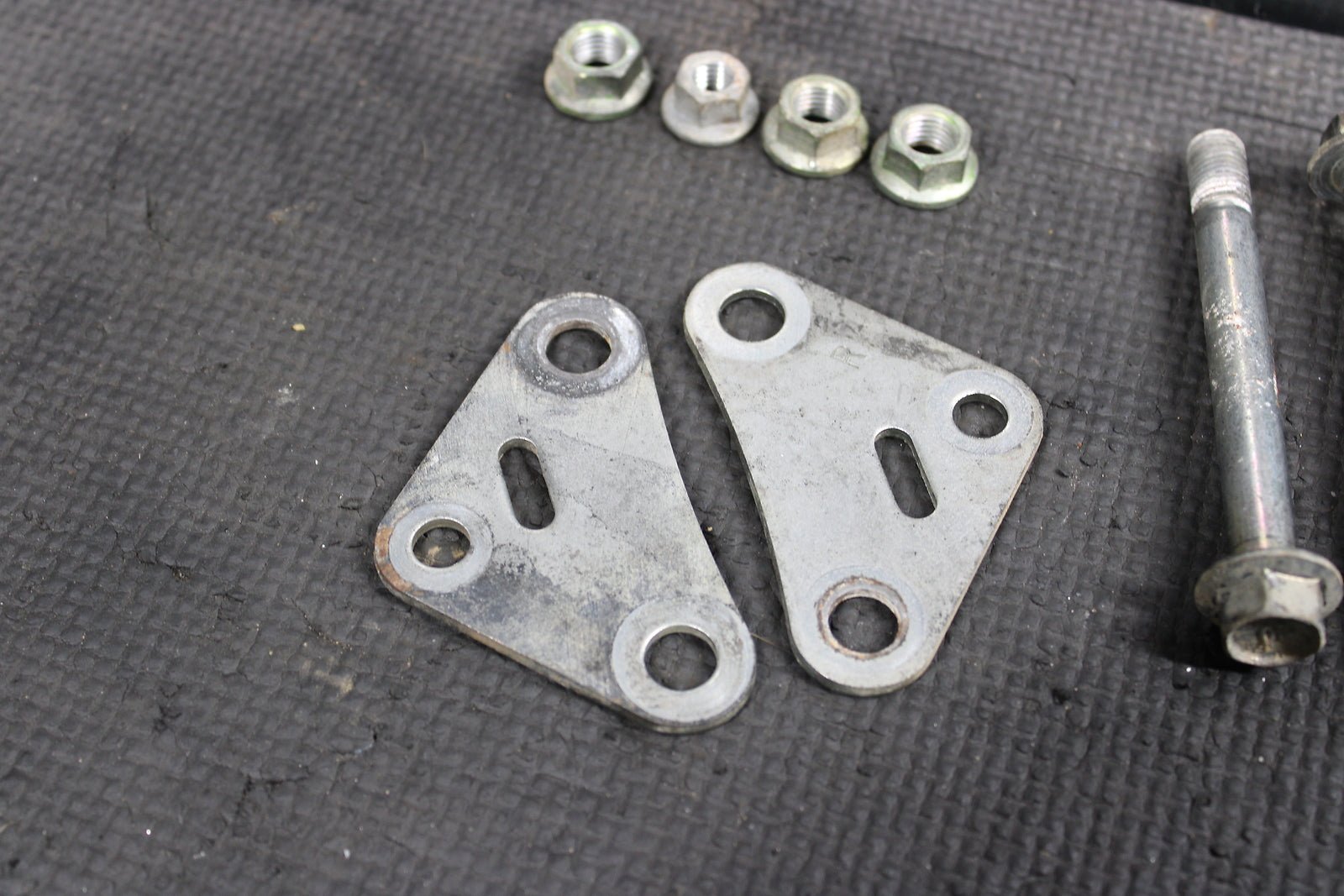 2008 HONDA CRF150R CRF150RB OEM ENGINE MOTOR MOUNT STAY BRACKETS ASSEMBLY - hggarage