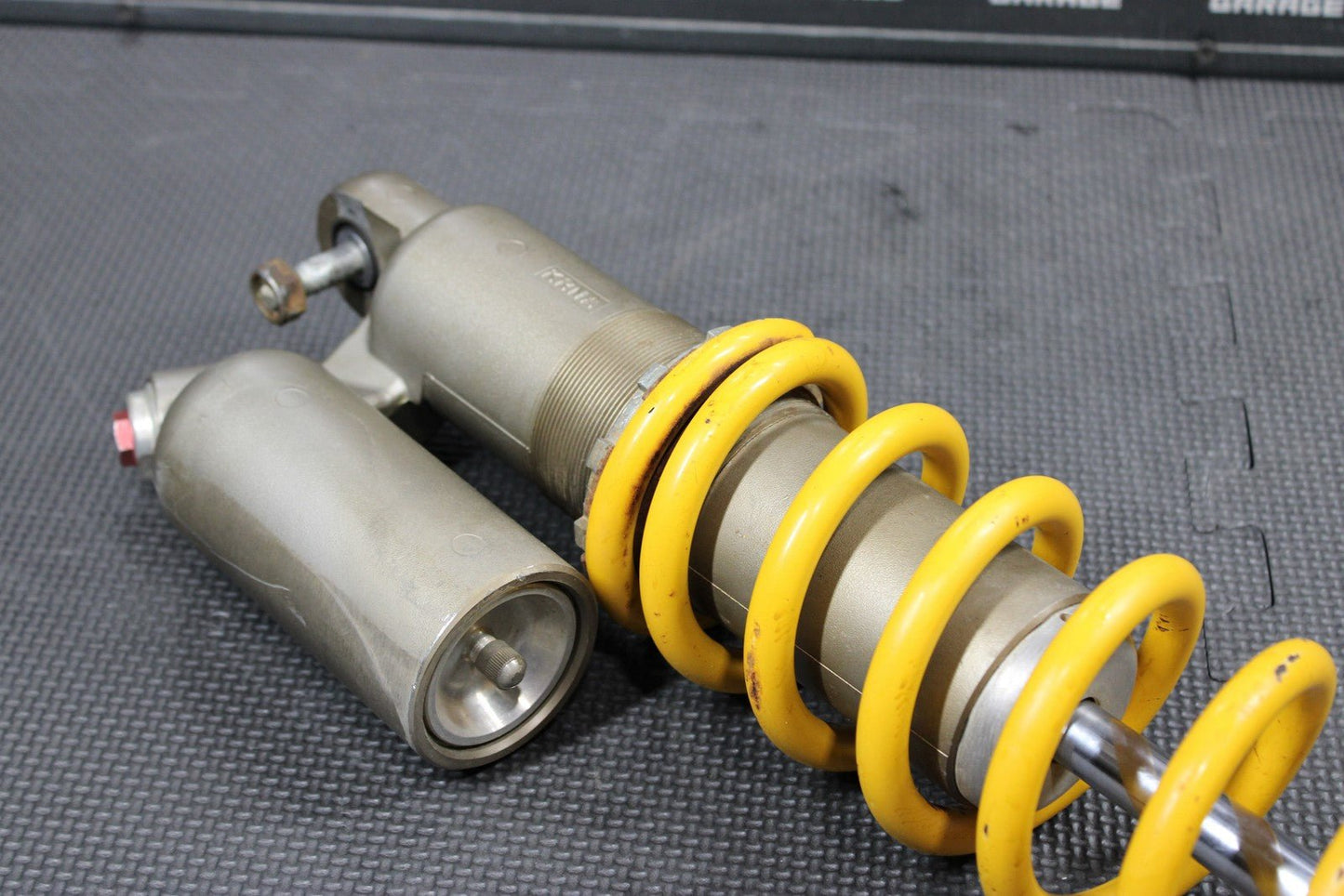 2007 HONDA CRF450R OEM REAR BACK SHOCK ABSORBER SUSPENSION 52400 - MEN - 851 - hggarage
