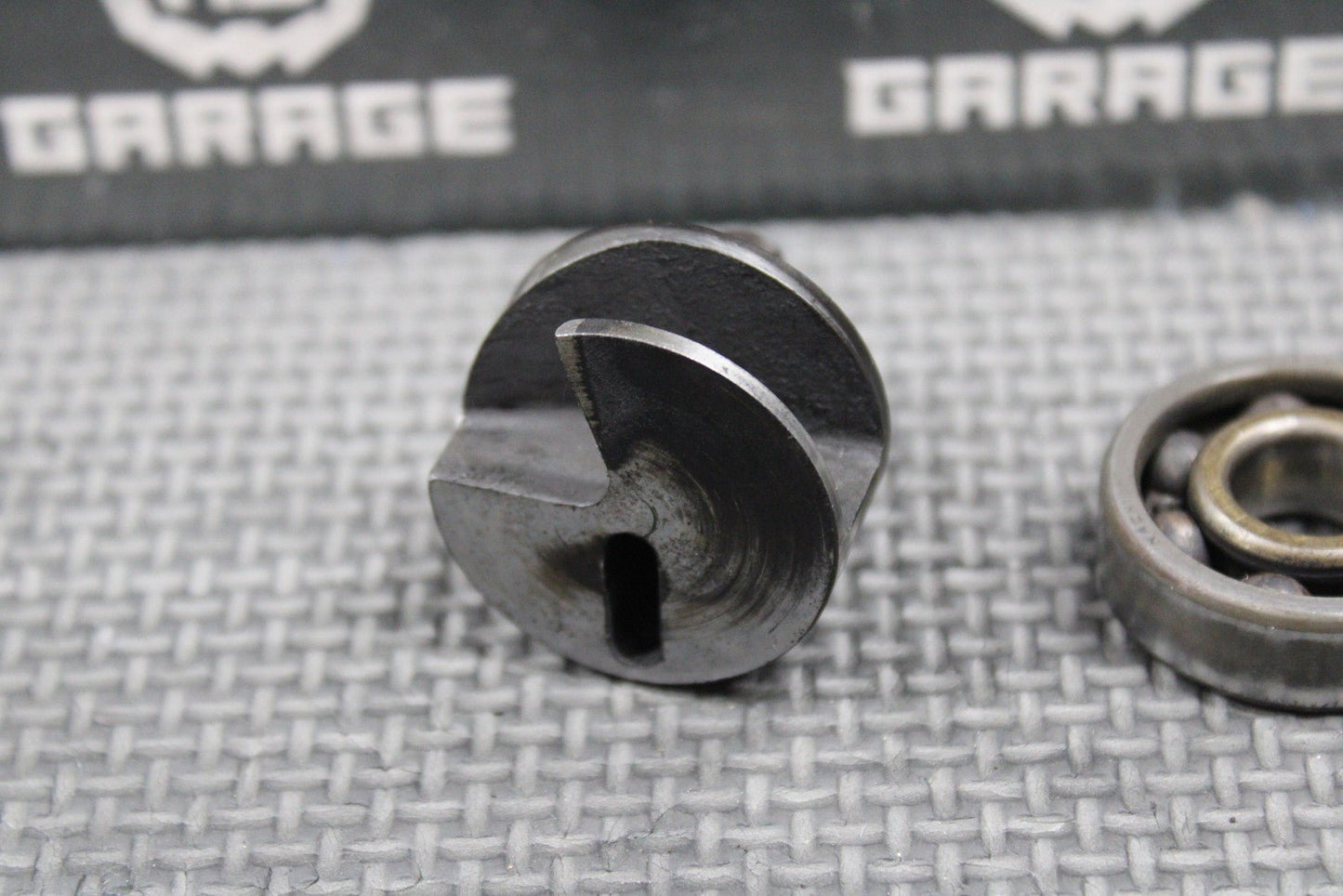 1999 99 - 00 SUZUKI RM250 OEM MODEL X Y POWER VALVE EXHAUST SIDE LH 11256 - 37E31 - hggarage