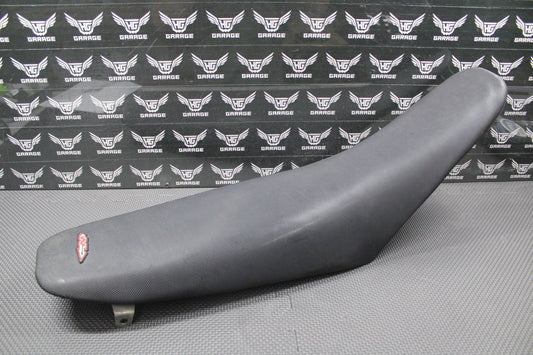 2000 2001 HONDA CR125R CR250R OEM SEAT SADDLE FOAM PAN BLACK GRIPPER COVER GOOD! - hggarage