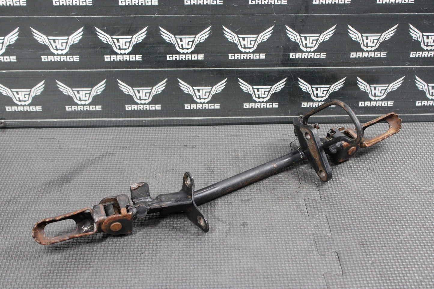 1997 YAMAHA RT100 OEM FOOT PEGS PEDALS FRAME STAND FOOTPEG PEDAL FOOTREST - hggarage