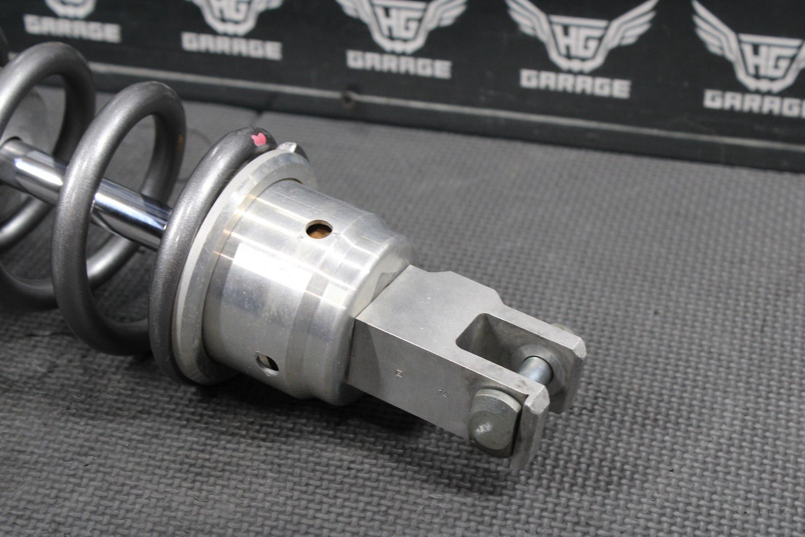 2019 HONDA CRF450RX OEM SHOWA REAR BACK SHOCK ABSORBER SUSPENSION 52400 - MKE - A81 - hggarage