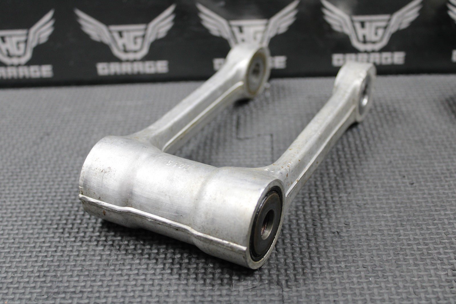 2007 06 - 08 KAWASAKI KX250F OEM REAR SHOCK SWINGARM LINKAGE DOGBONE 39007 - 0057 - hggarage