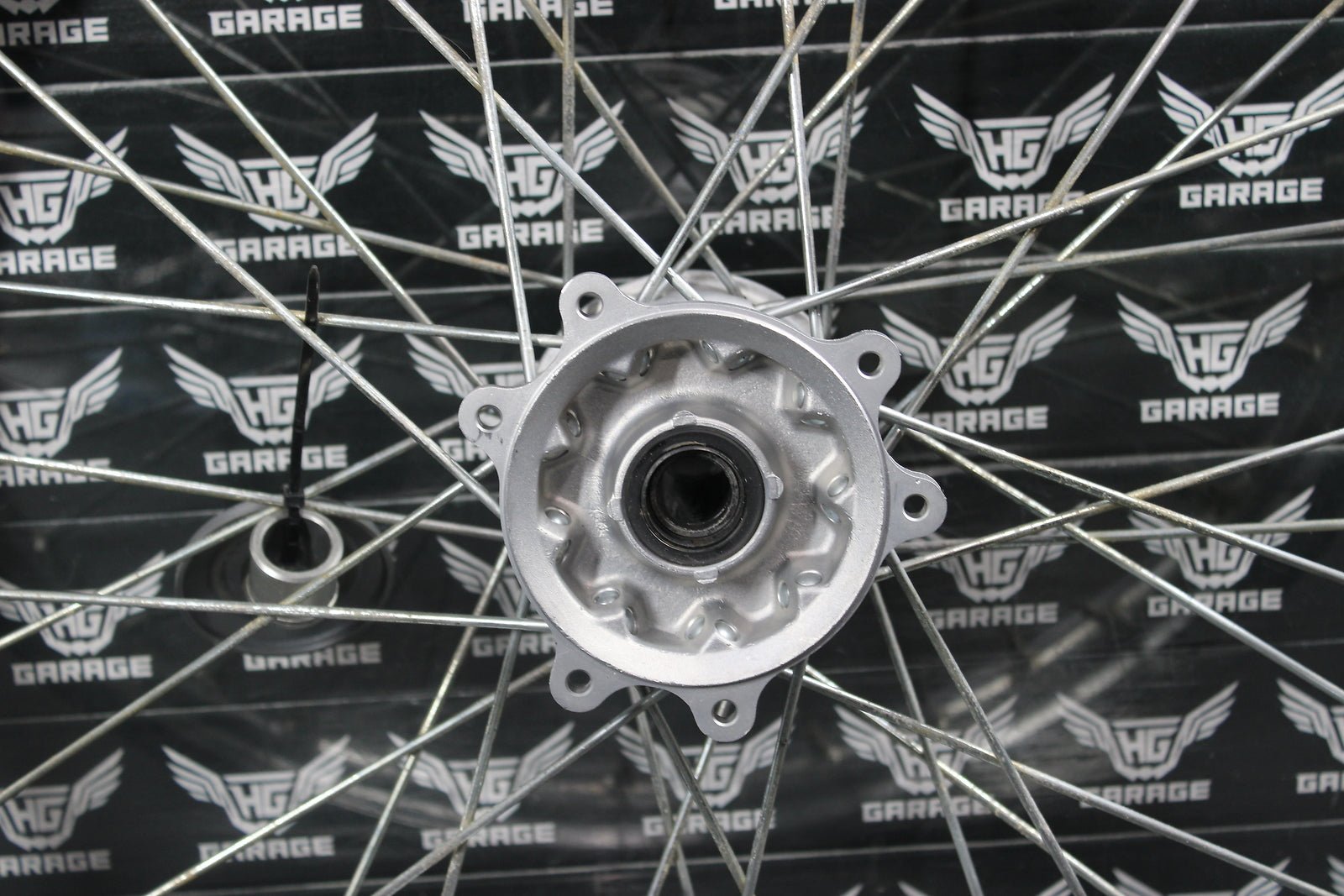 2002 HONDA 02 - 05 CRF450R OEM DID SILVER 21" FRONT WHEEL RIM HUB 44650 - KZ4 - 810 - hggarage