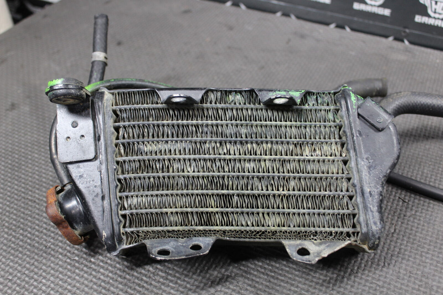 1990 KAWASAKI KX125 OEM ENGINE MOTOR COOLING COOLER RADIATOR 39061-1173