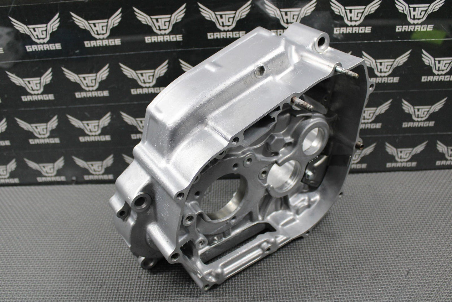 1991 HONDA 90 - 95 XR250R OEM RIGHT ENGINE CRANKCASE CRANK CASE 11100 - KZ1 - 671 MINT - hggarage