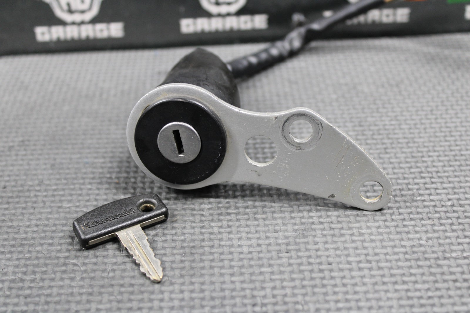 2003 KAWASAKI KLX400SR OEM 3 WAY KEYED IGNITION KILL OFF SWITCH W KEY 27005 - S006 - hggarage