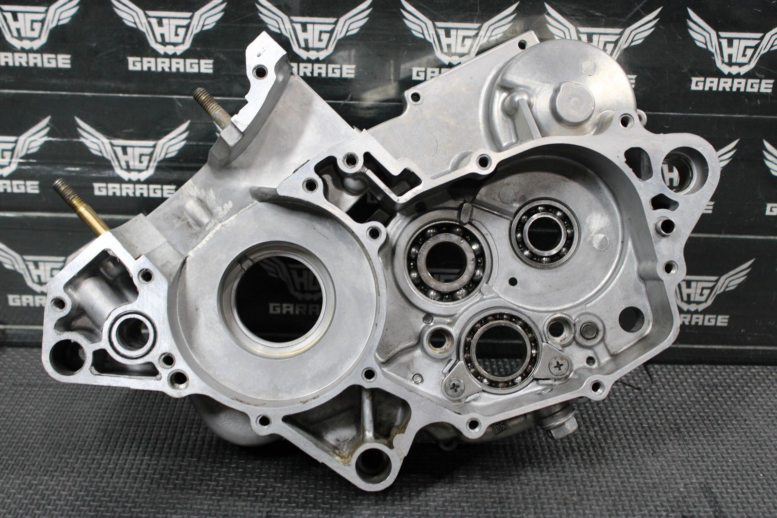 1996 KAWASAKI KX125 OEM LEFT RIGHT ENGINE MOTOR CRANKCASE CRANK CASES BLOCK - hggarage