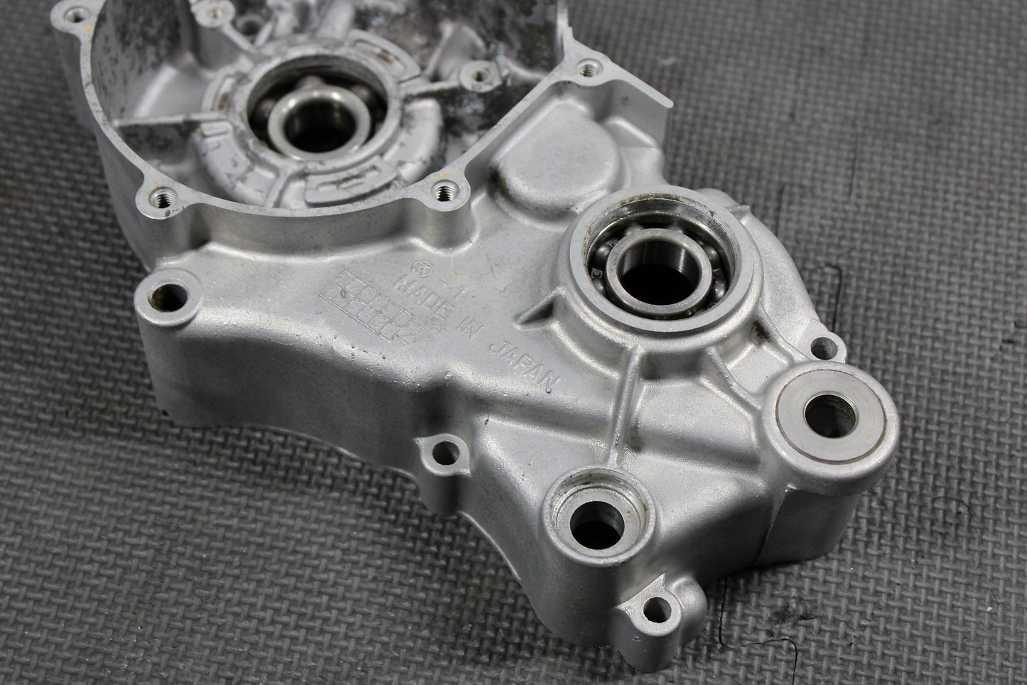 1998 Kawasaki KX60 90 - 03 OEM Left Engine Motor Crankcase Crank Cases Block - hggarage