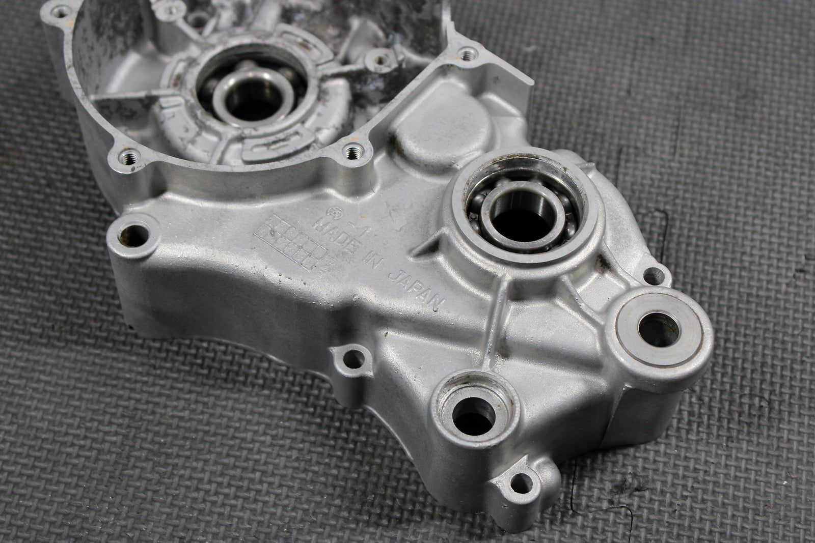 1998 Kawasaki KX60 90 - 03 OEM Left Engine Motor Crankcase Crank Cases Block - hggarage
