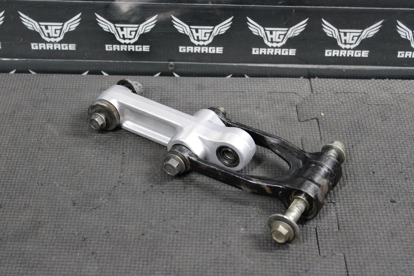 1994 SUZUKI RM80 RM85 RM85L OEM REAR SHOCK LINKAGE LINKS 62600-03850