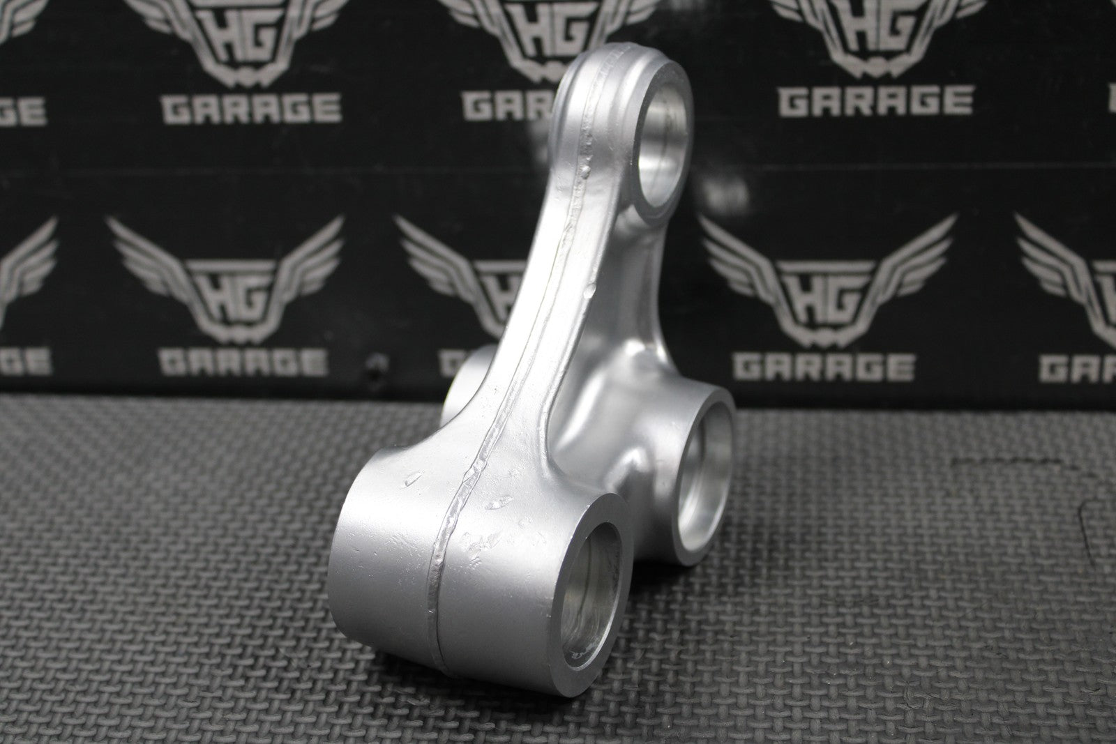 2001 96 - 01 HONDA CR500R OEM REAR SHOCK LINKAGE CUSHION ARM 52465 - MAC - 740 NICE! - hggarage