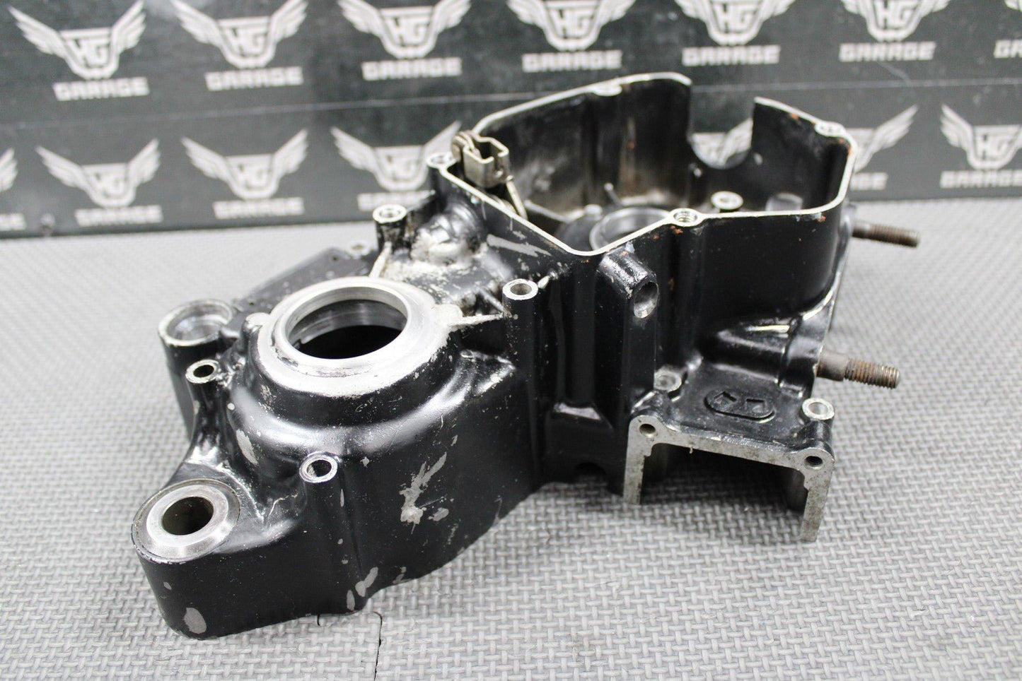1988 HONDA CR125R OEM LEFT ENGINE MOTOR CRANKCASE CRANK CASE 112A0 - KS6 - 830 GOOD! - hggarage
