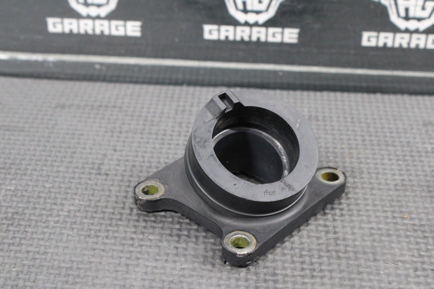 2014 KAWASAKI KX100 KX85 OEM INTAKE REED BLOCK CARBURATOR ASSEMBLY - hggarage
