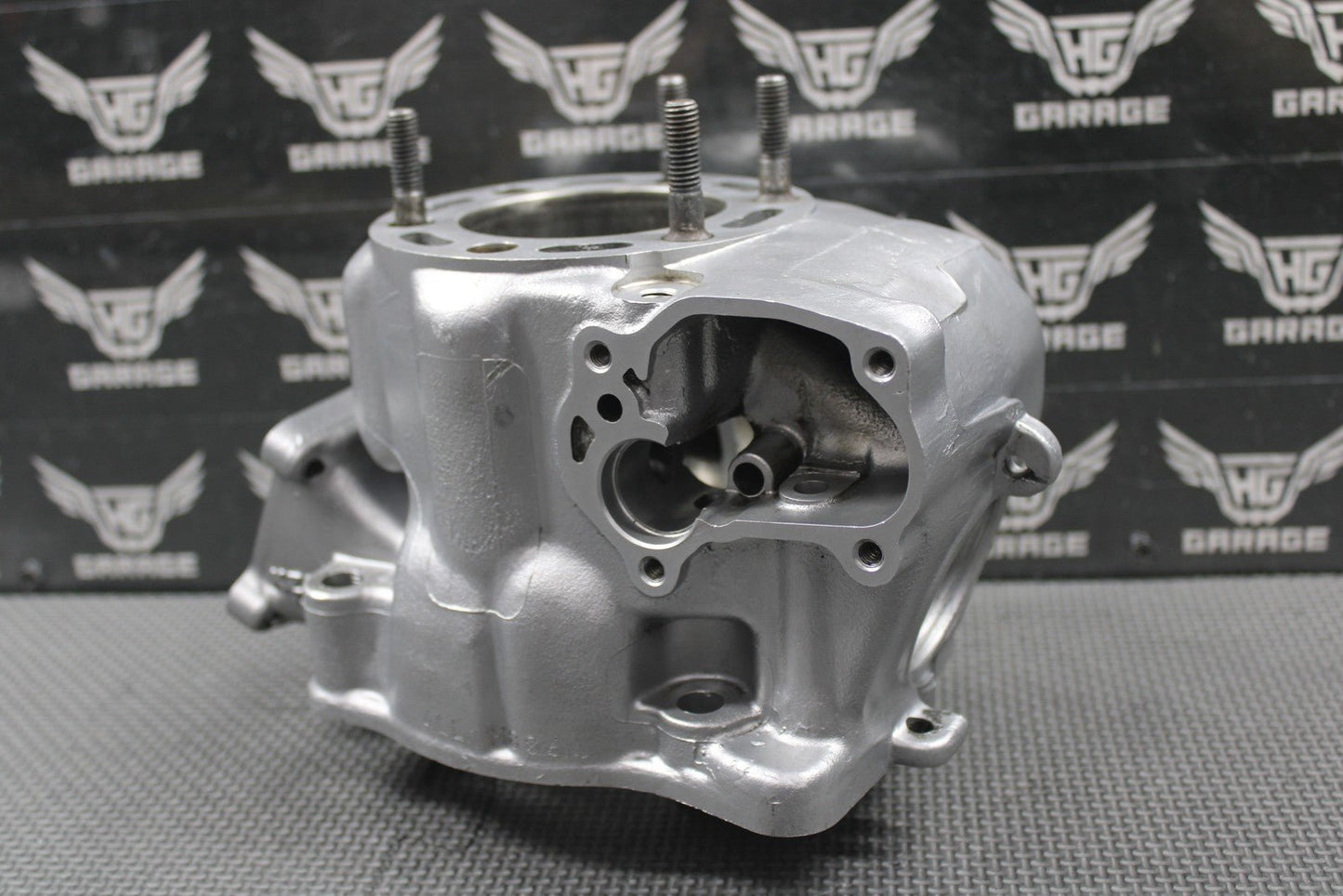 1995 HONDA CR250R OEM KZ3 M CYLINDER BORE JUG TOP END 12100 - KZ3 - 880 NEEDS REPAIR - hggarage